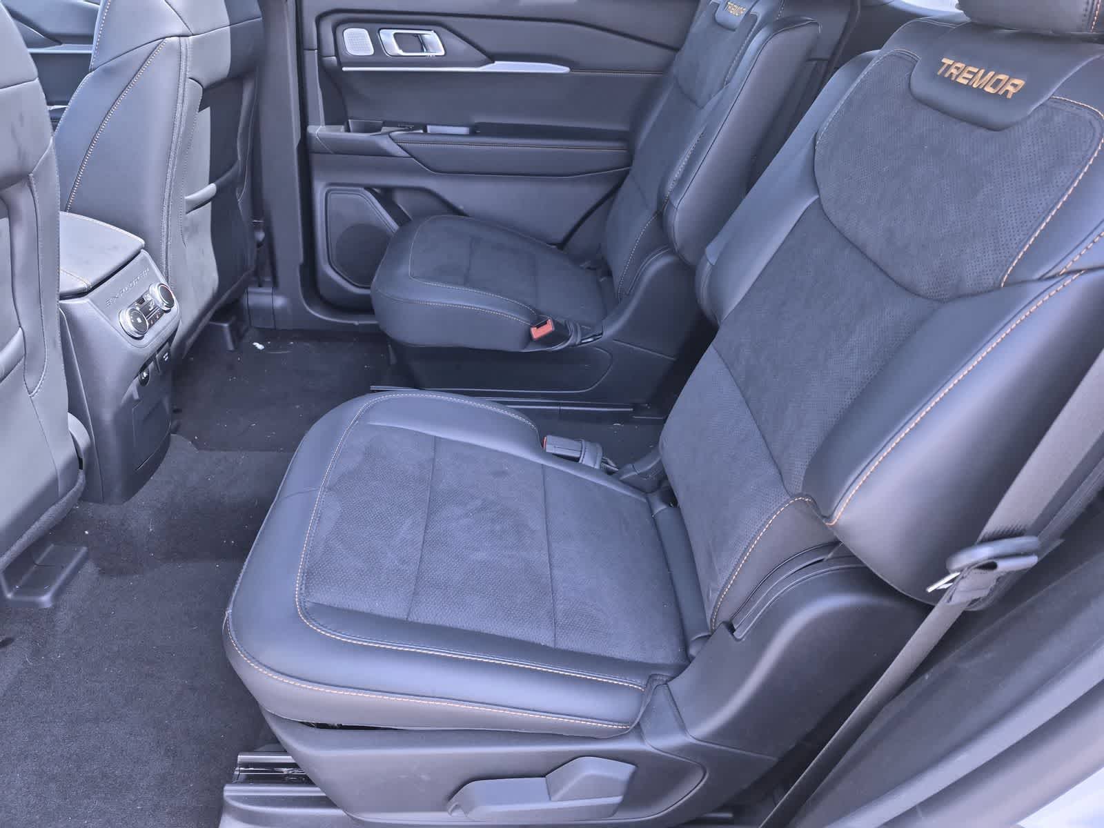 Thumbnail: 2026 Ford Explorer - 20