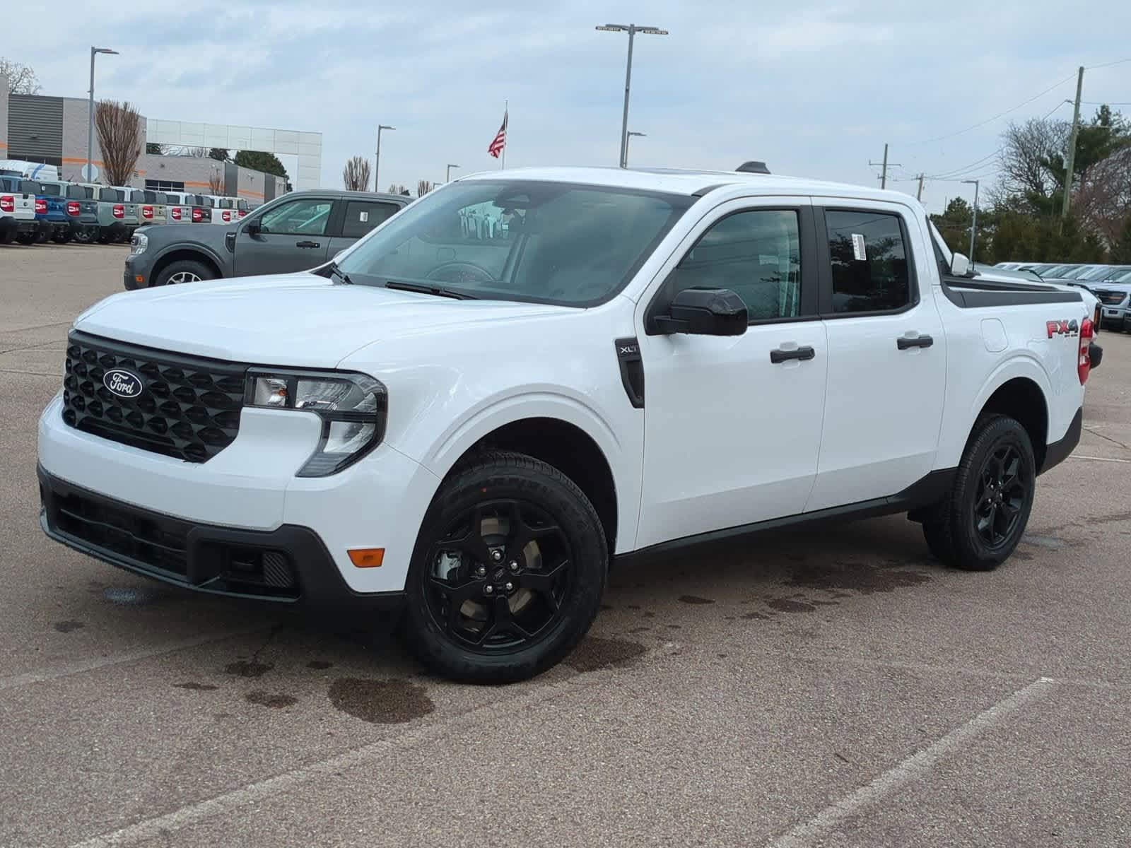 2025 Ford Maverick XLT -
                  Waterford, MI