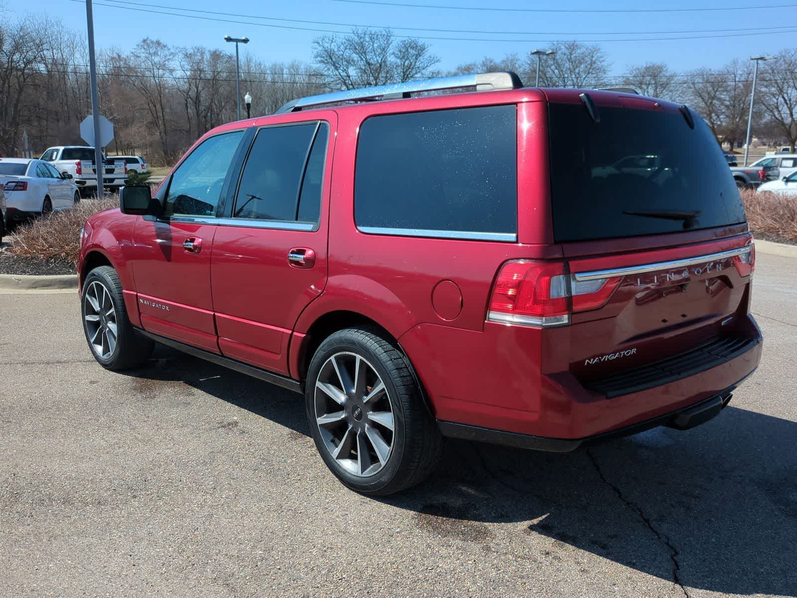 Thumbnail: 2016 Lincoln Navigator - 6