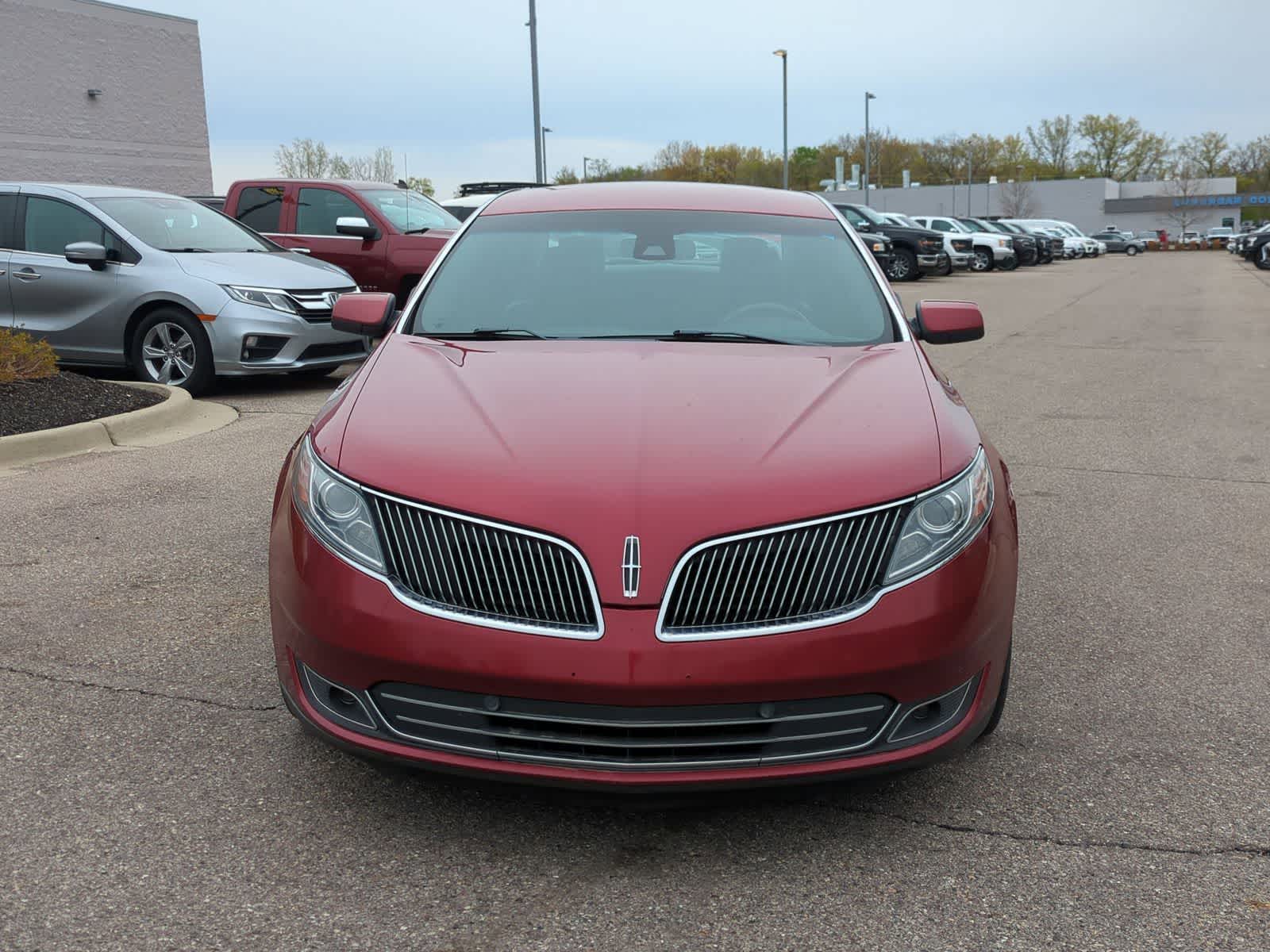 Thumbnail: 2013 Lincoln MKS - 3