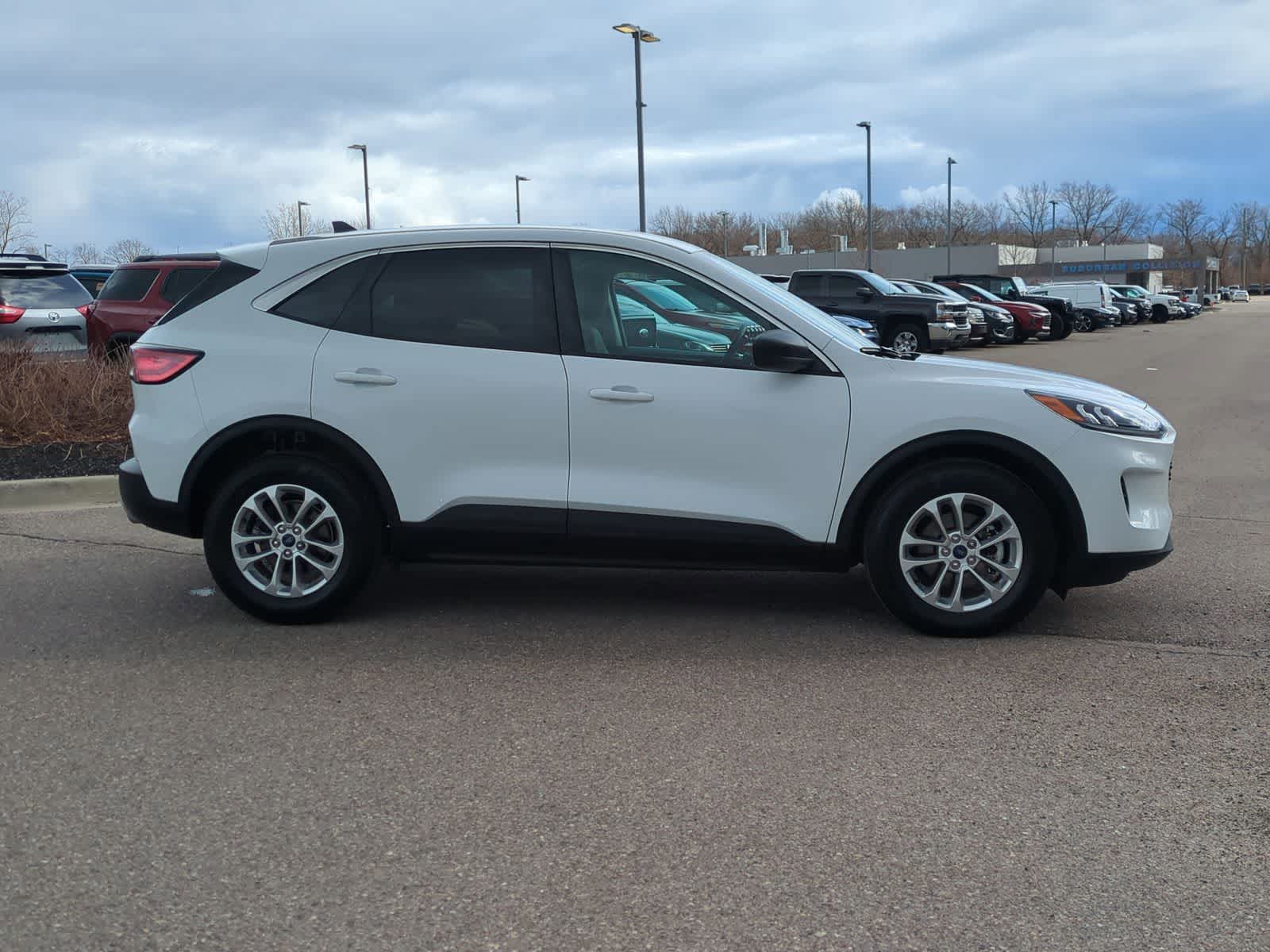 Thumbnail: 2022 Ford Escape - 9