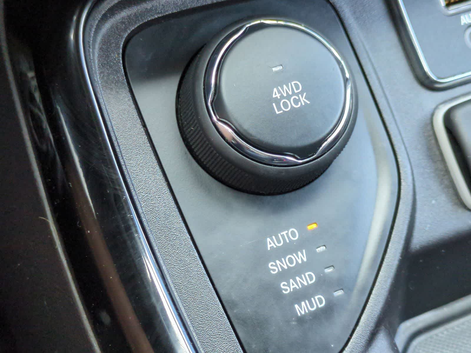 Thumbnail: 2019 Jeep Compass - 30