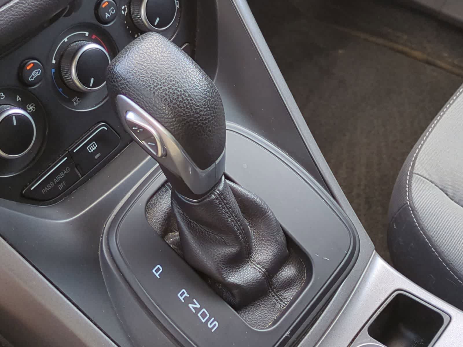 Thumbnail: 2014 Ford Escape - 31