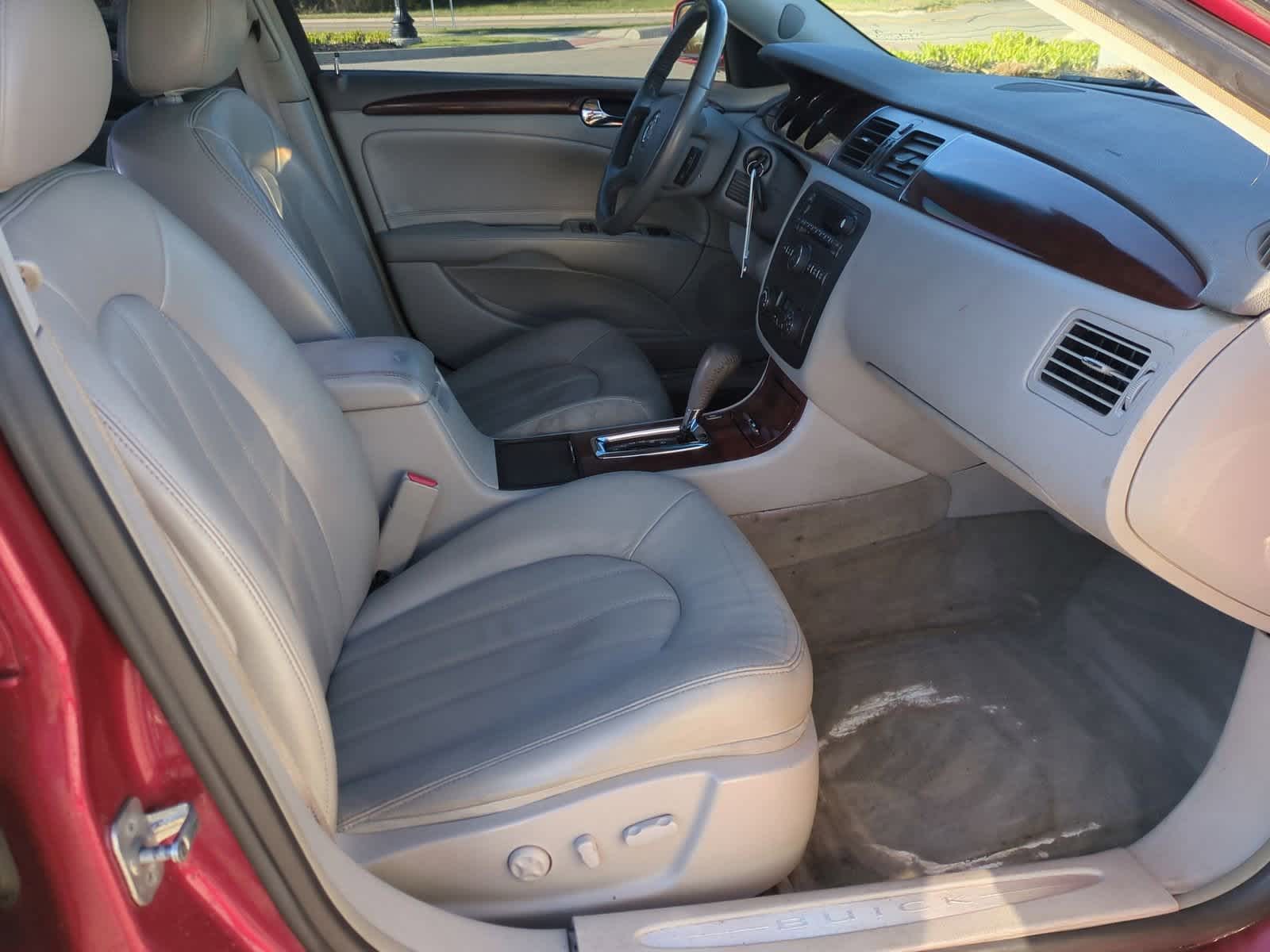 Thumbnail: 2006 Buick Lucerne - 21