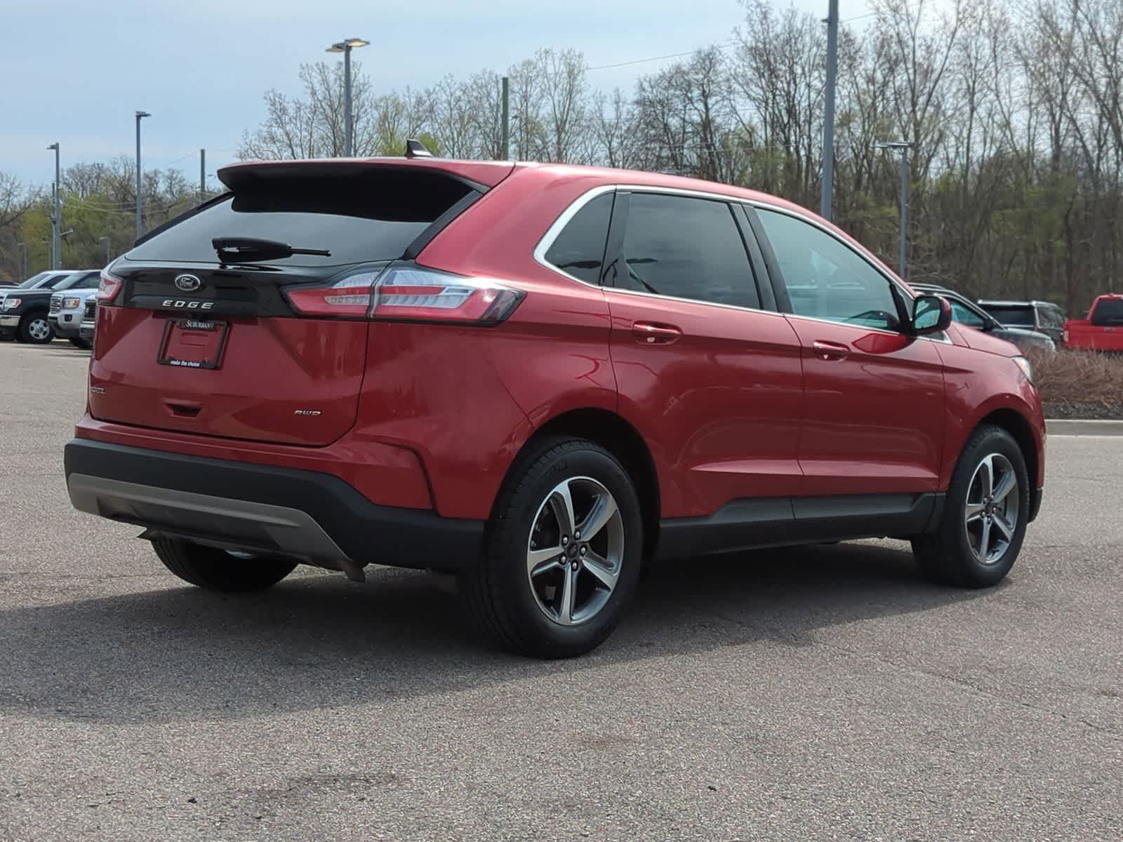 Thumbnail: 2023 Ford Edge - 8