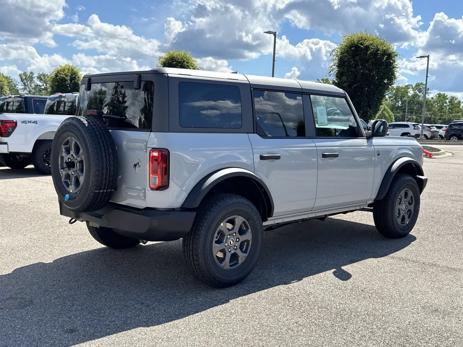 Thumbnail: 2026 Ford Bronco - 8