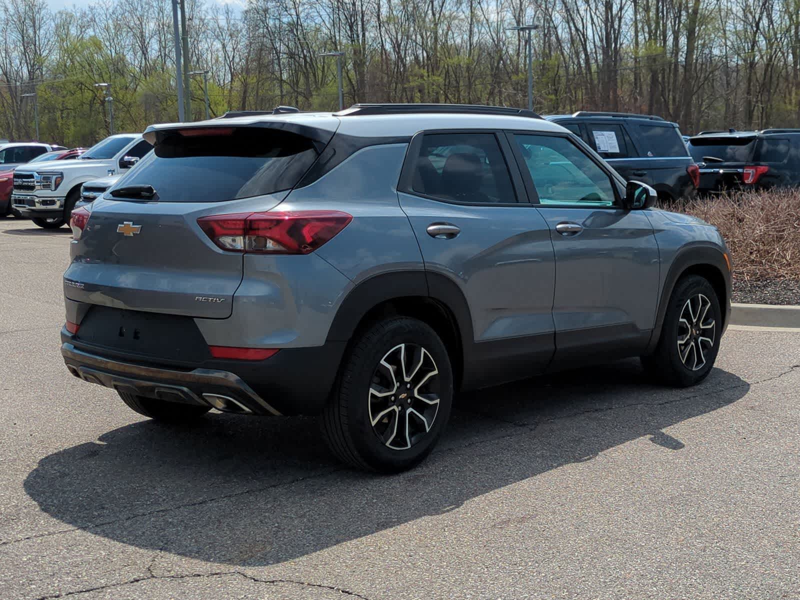 Thumbnail: 2022 Chevrolet TrailBlazer - 8
