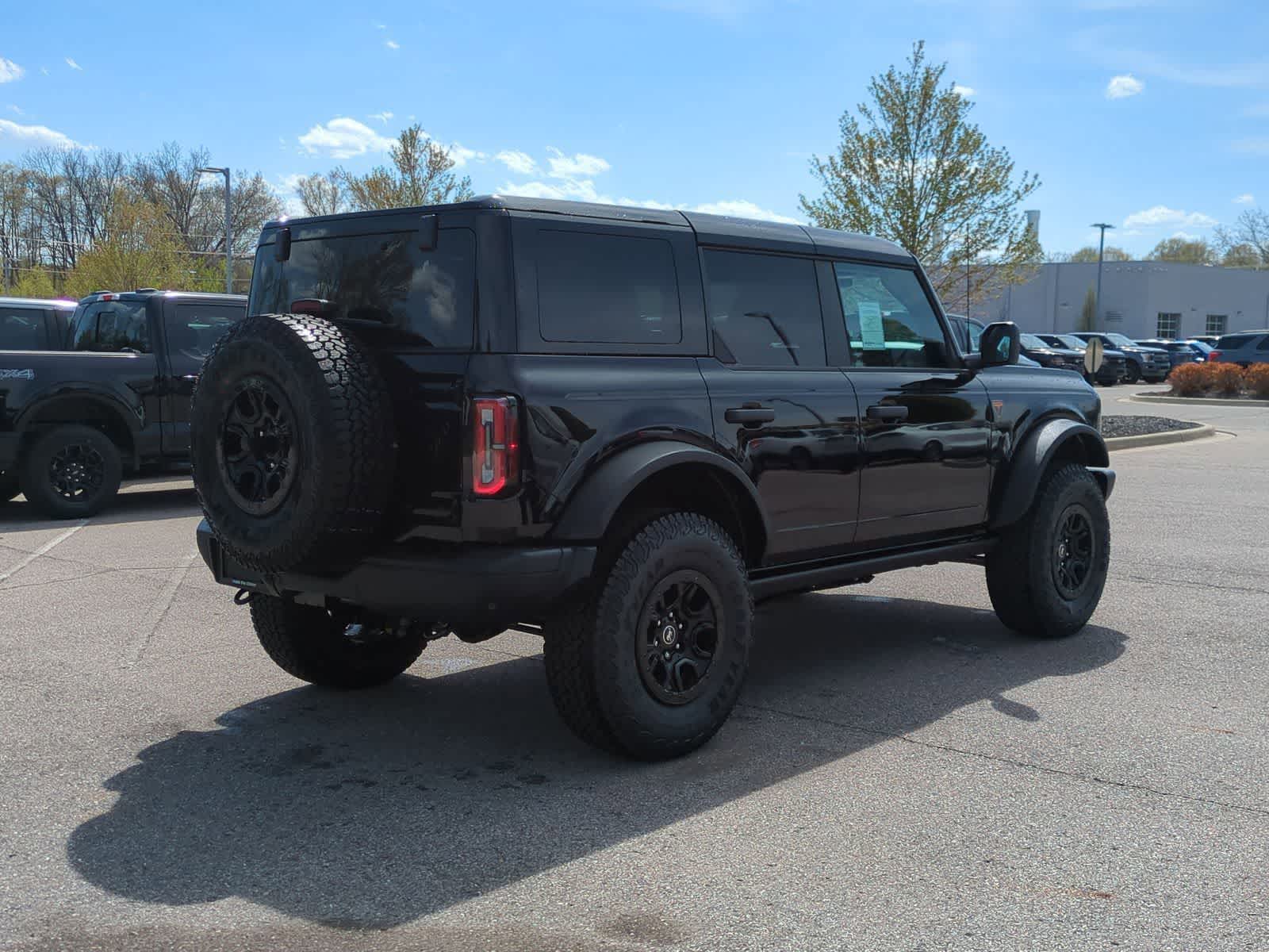 Thumbnail: 2026 Ford Bronco - 8