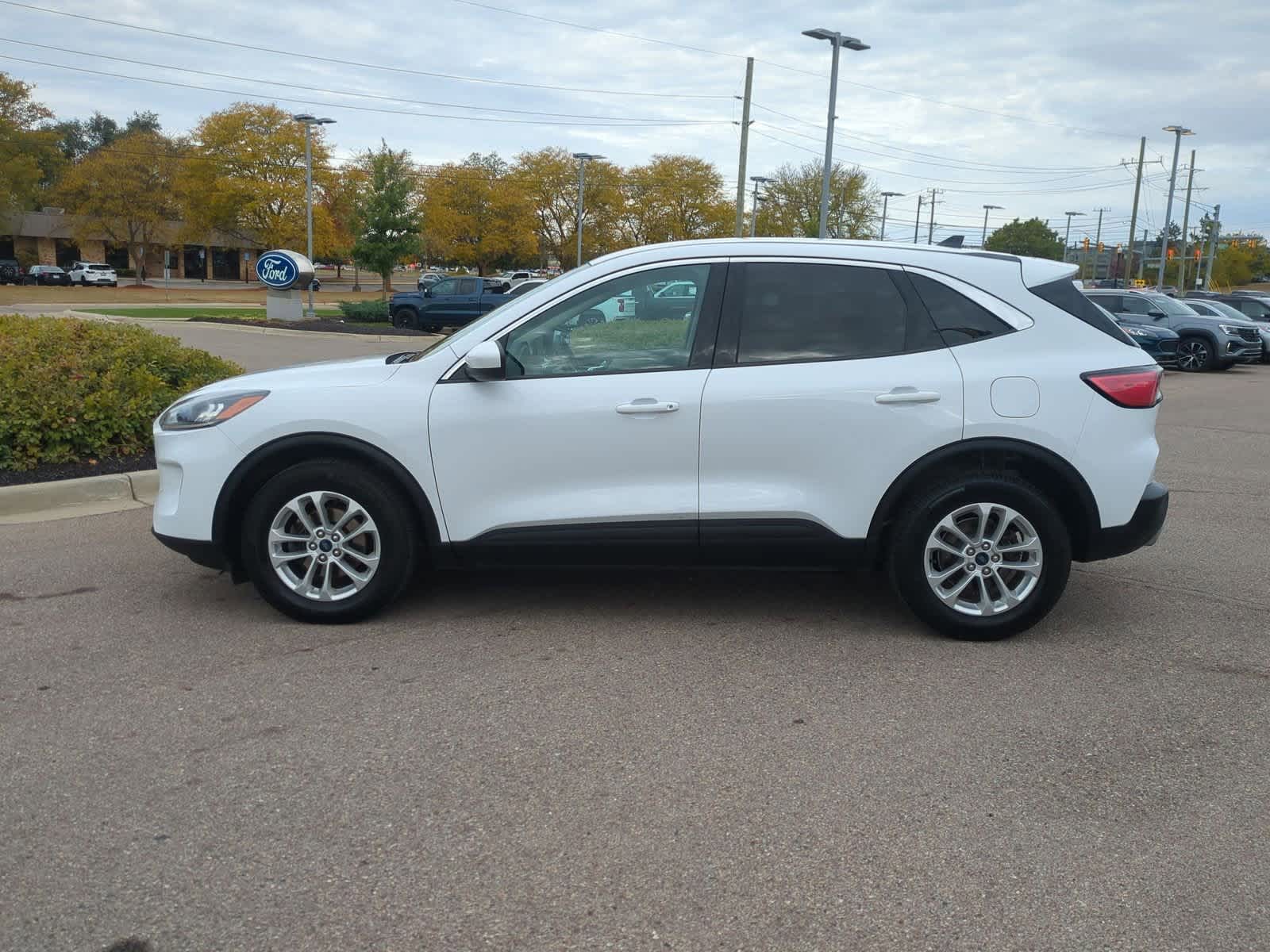 Thumbnail: 2020 Ford Escape - 5