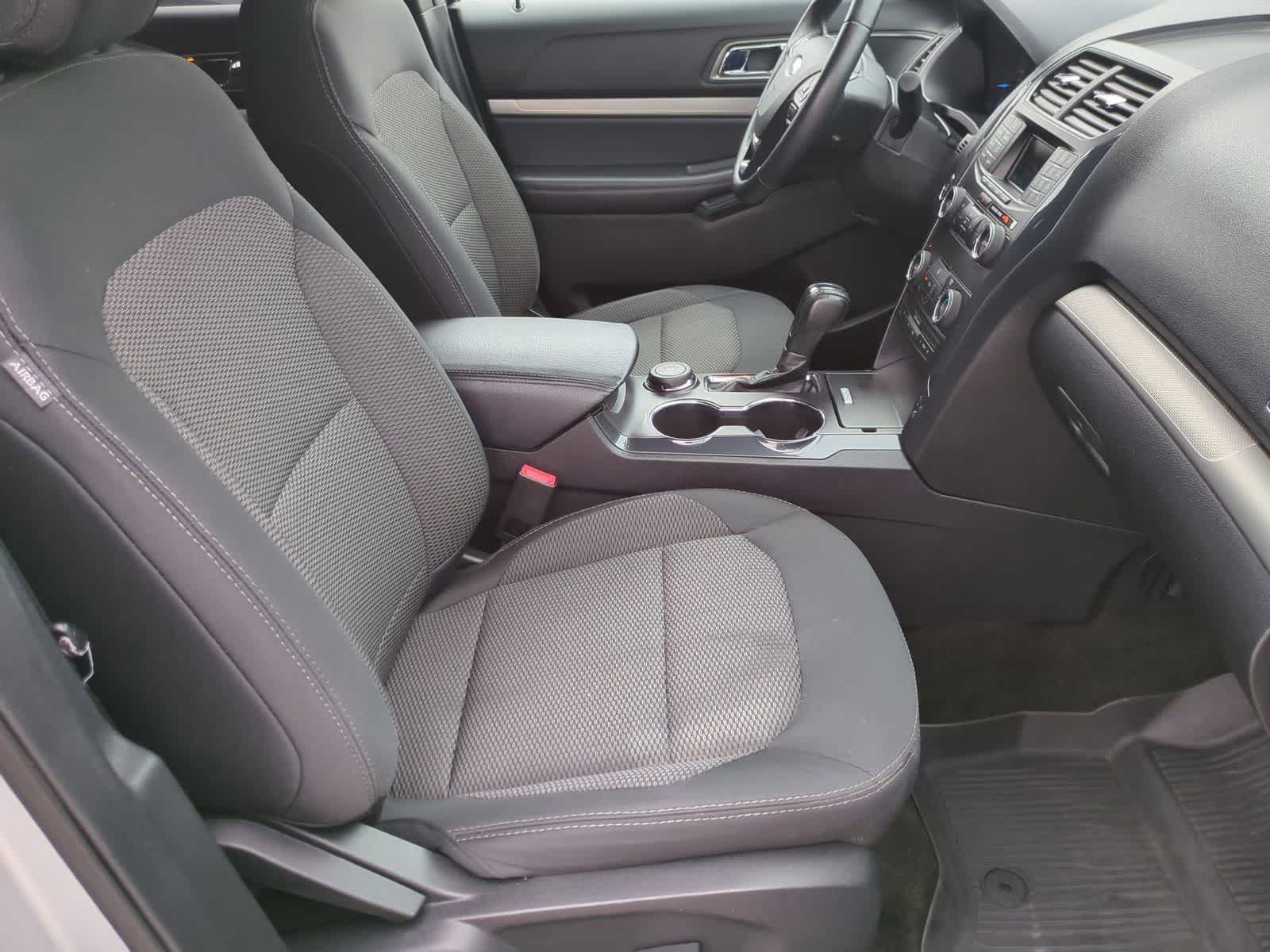 Thumbnail: 2018 Ford Explorer - 21