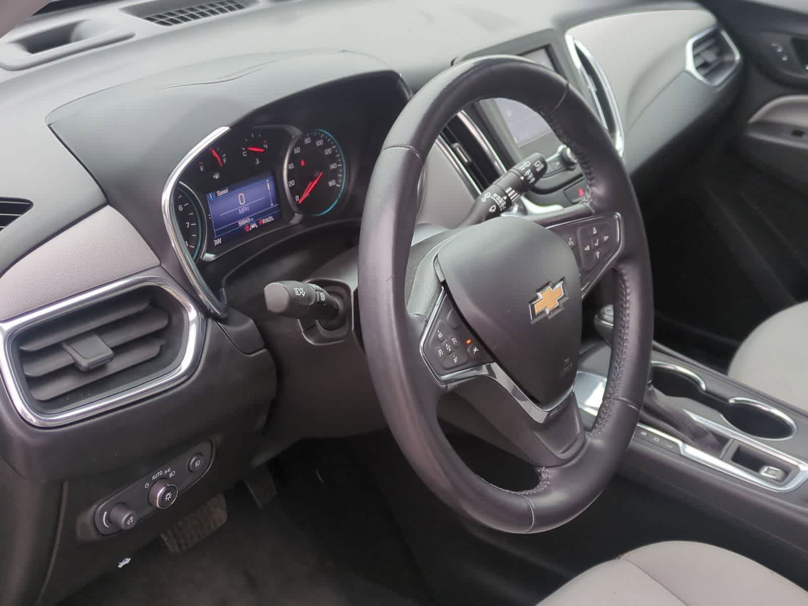 Thumbnail: 2020 Chevrolet Equinox - 10