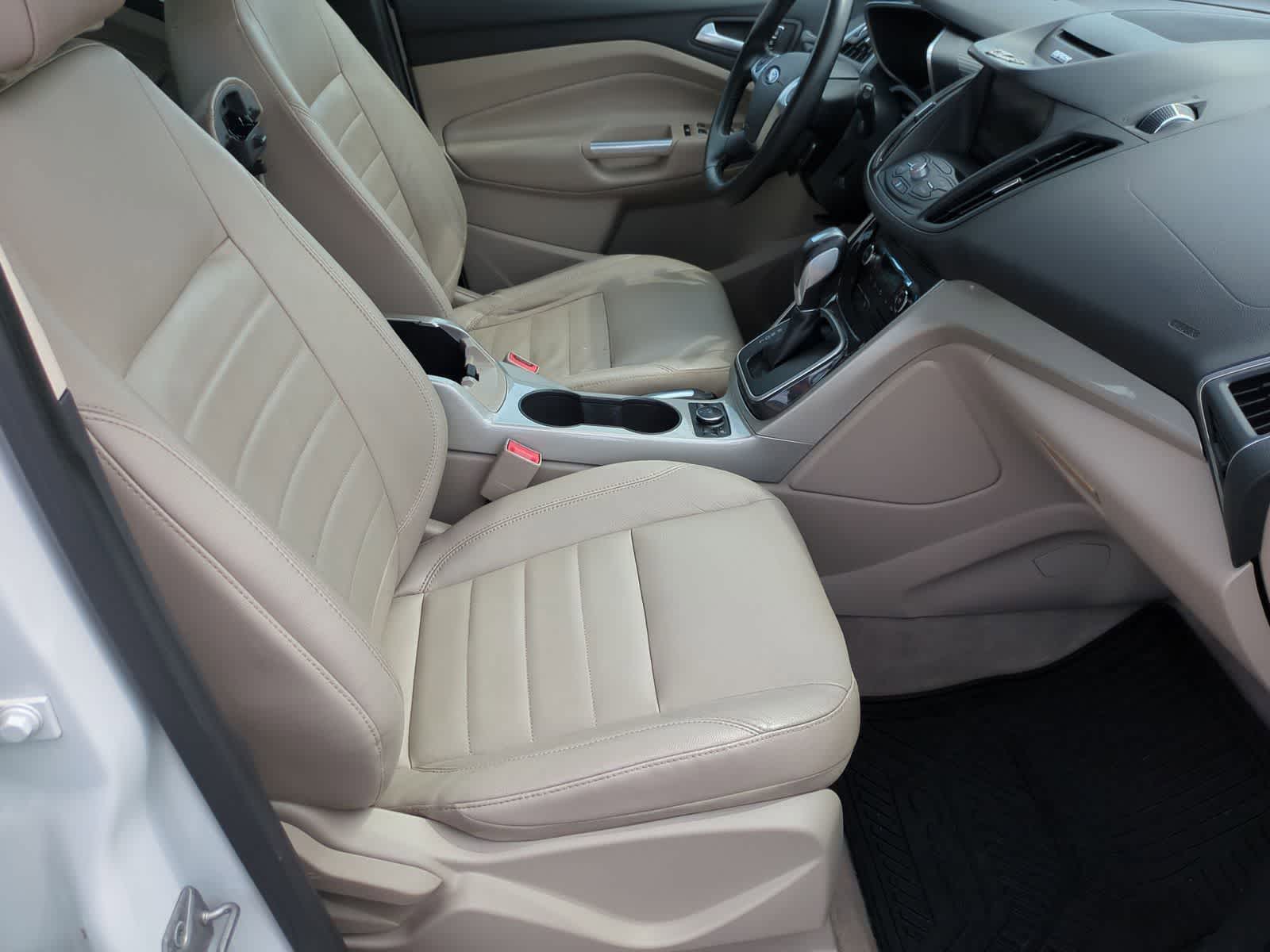 Thumbnail: 2013 Ford C-Max - 21