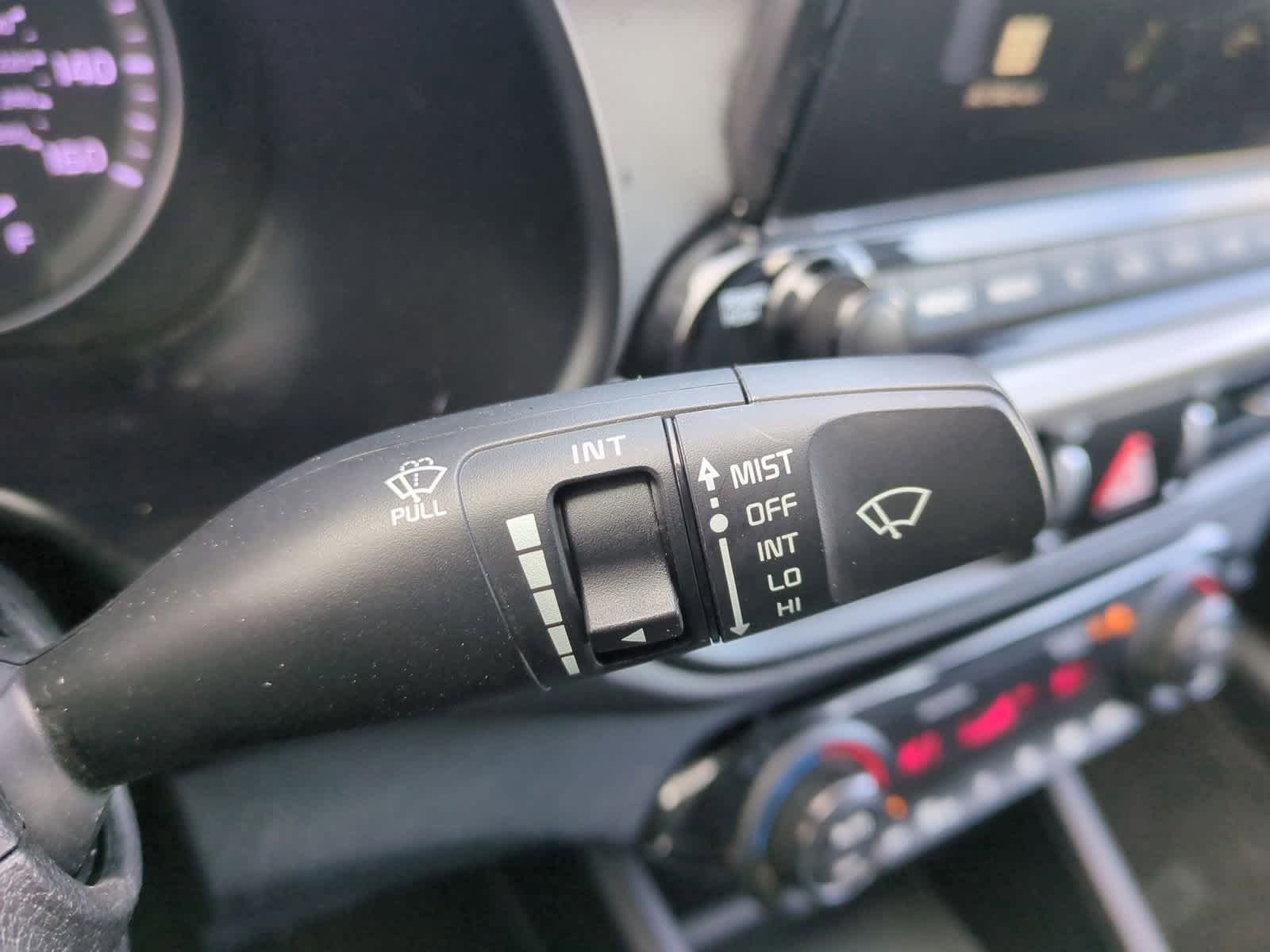 Thumbnail: 2019 Kia Forte - 24