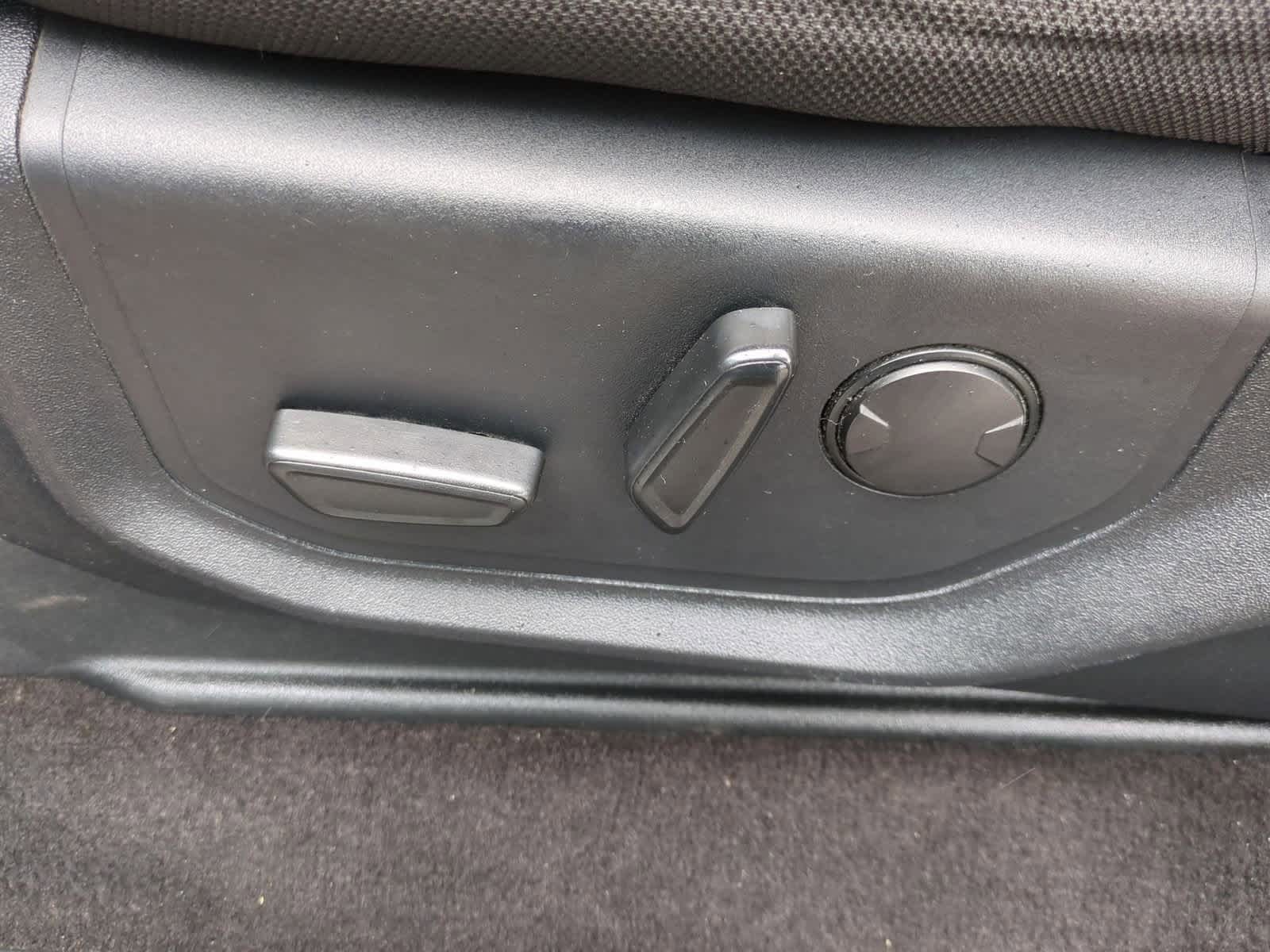 Thumbnail: 2019 Ford F-150 - 17