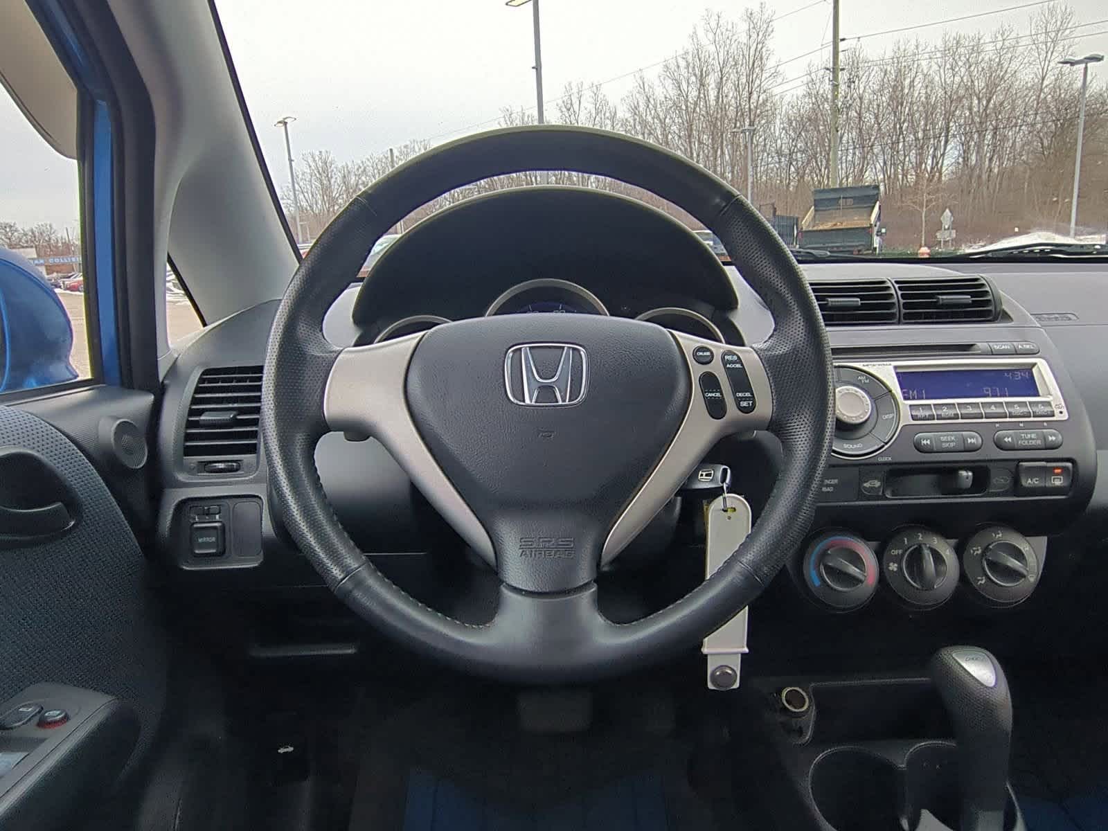 Thumbnail: 2007 Honda Fit - 21