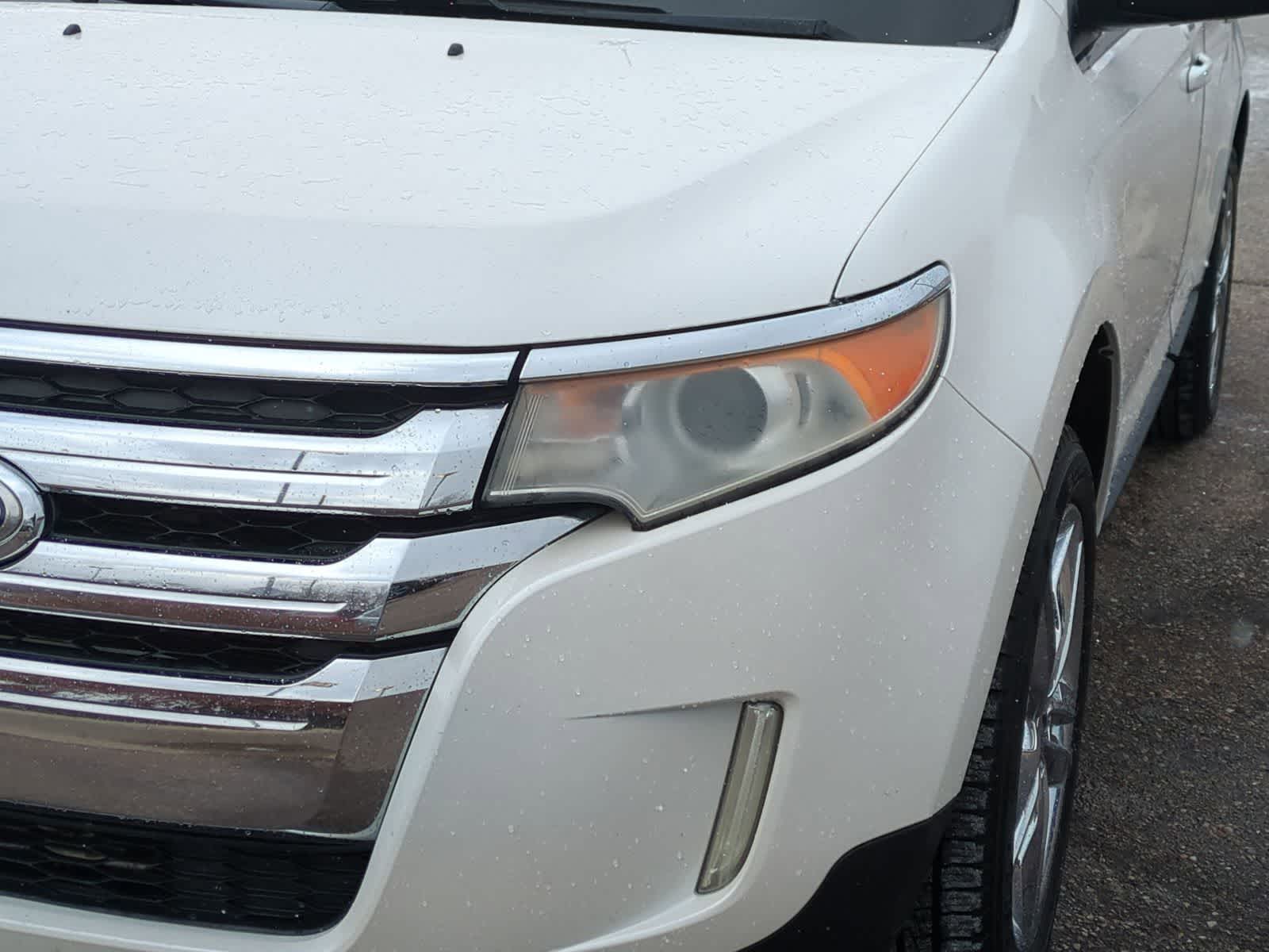 Thumbnail: 2011 Ford Edge - 11