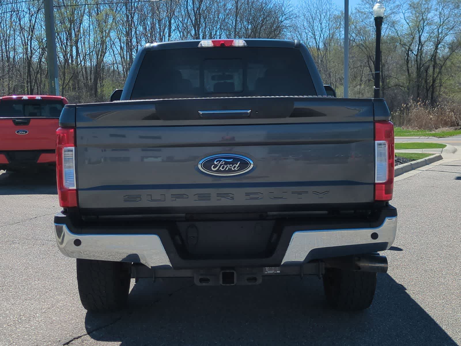 Thumbnail: 2018 Ford Econoline - 7