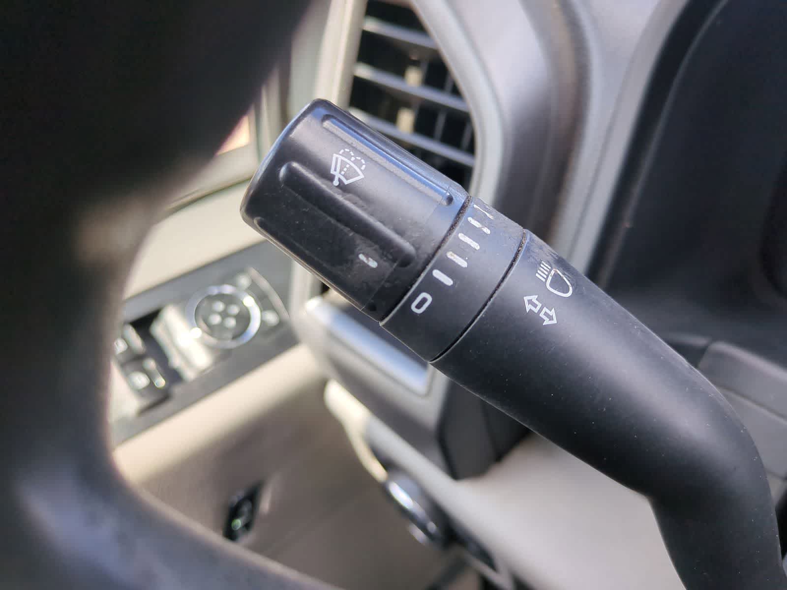 Thumbnail: 2022 Ford Econoline - 25