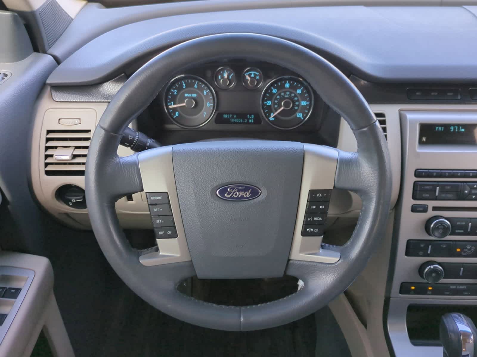 Thumbnail: 2009 Ford Flex - 24