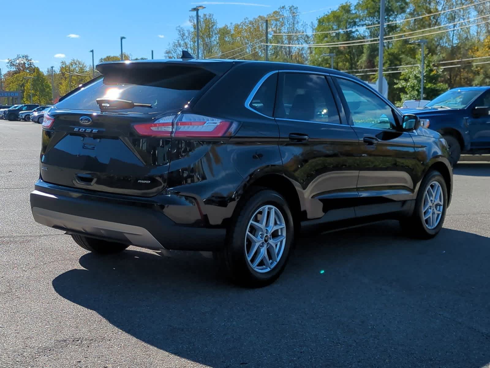 Thumbnail: 2024 Ford Edge - 8