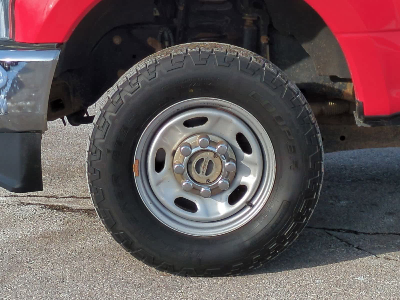 Thumbnail: 2020 Ford Econoline - 14