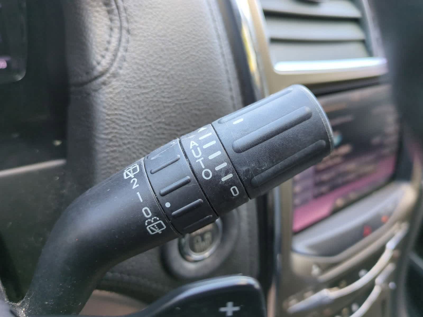 Thumbnail: 2013 Lincoln MKX - 25