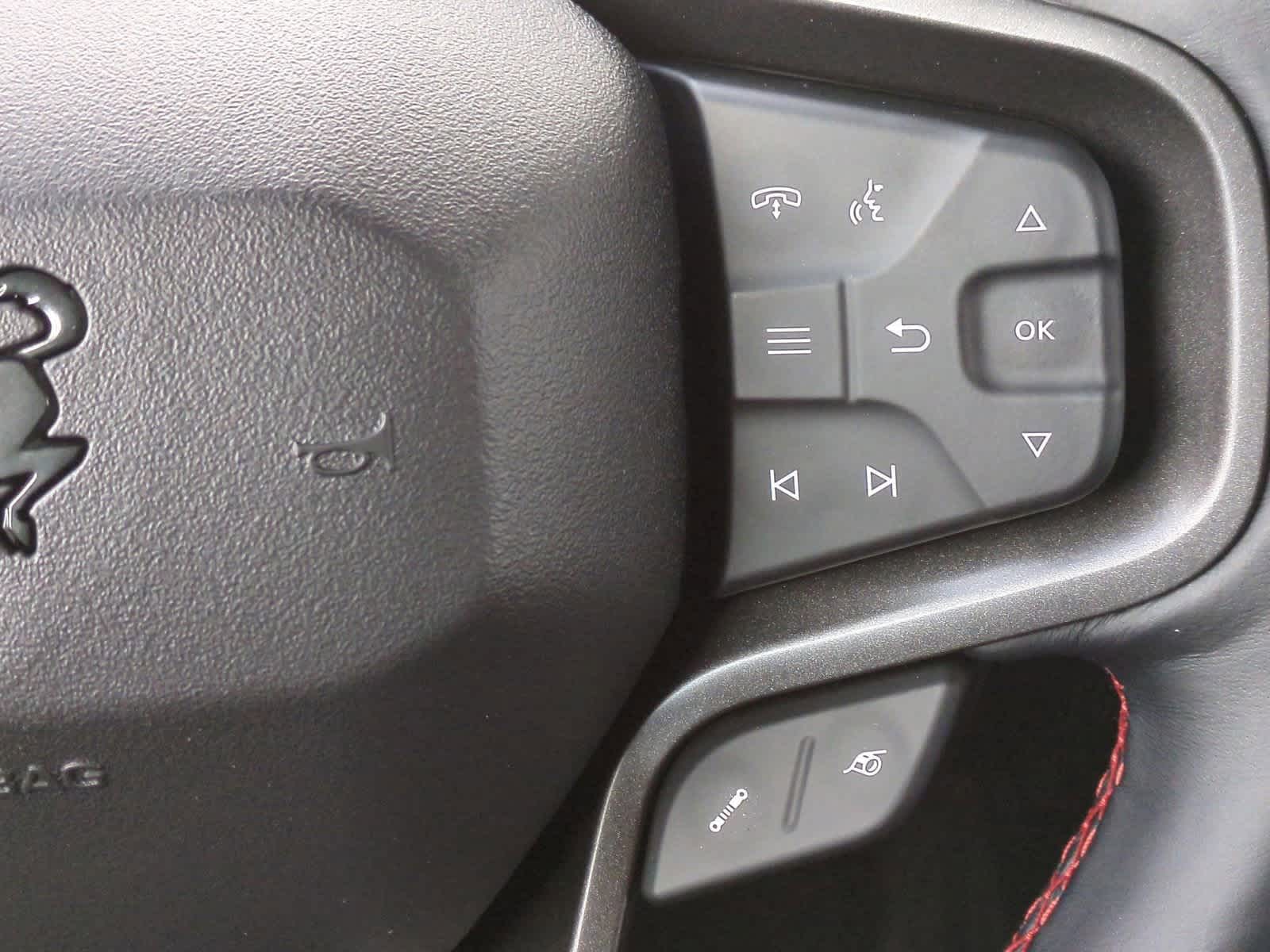 Thumbnail: 2025 Ford Bronco - 24