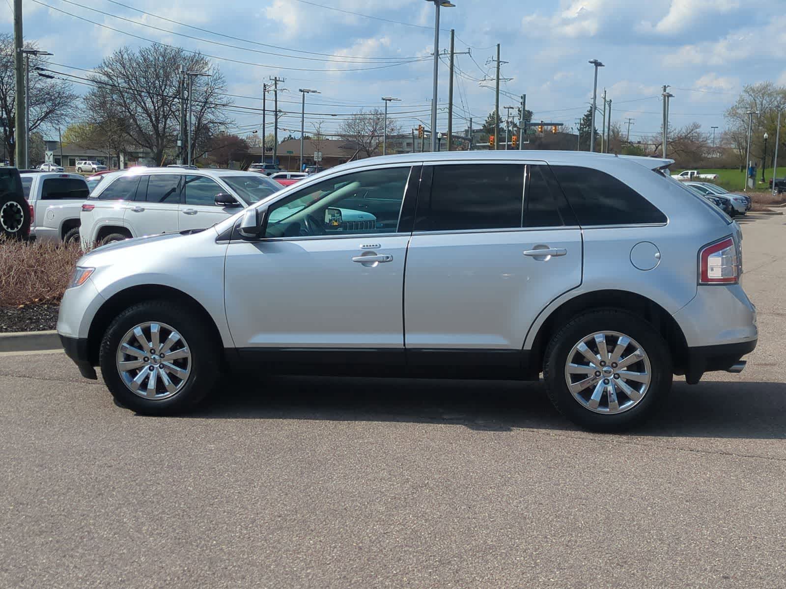 Thumbnail: 2010 Ford Edge - 5