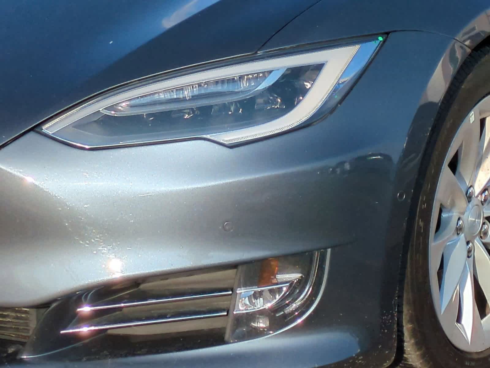 Thumbnail: 2017 Tesla Model S - 11