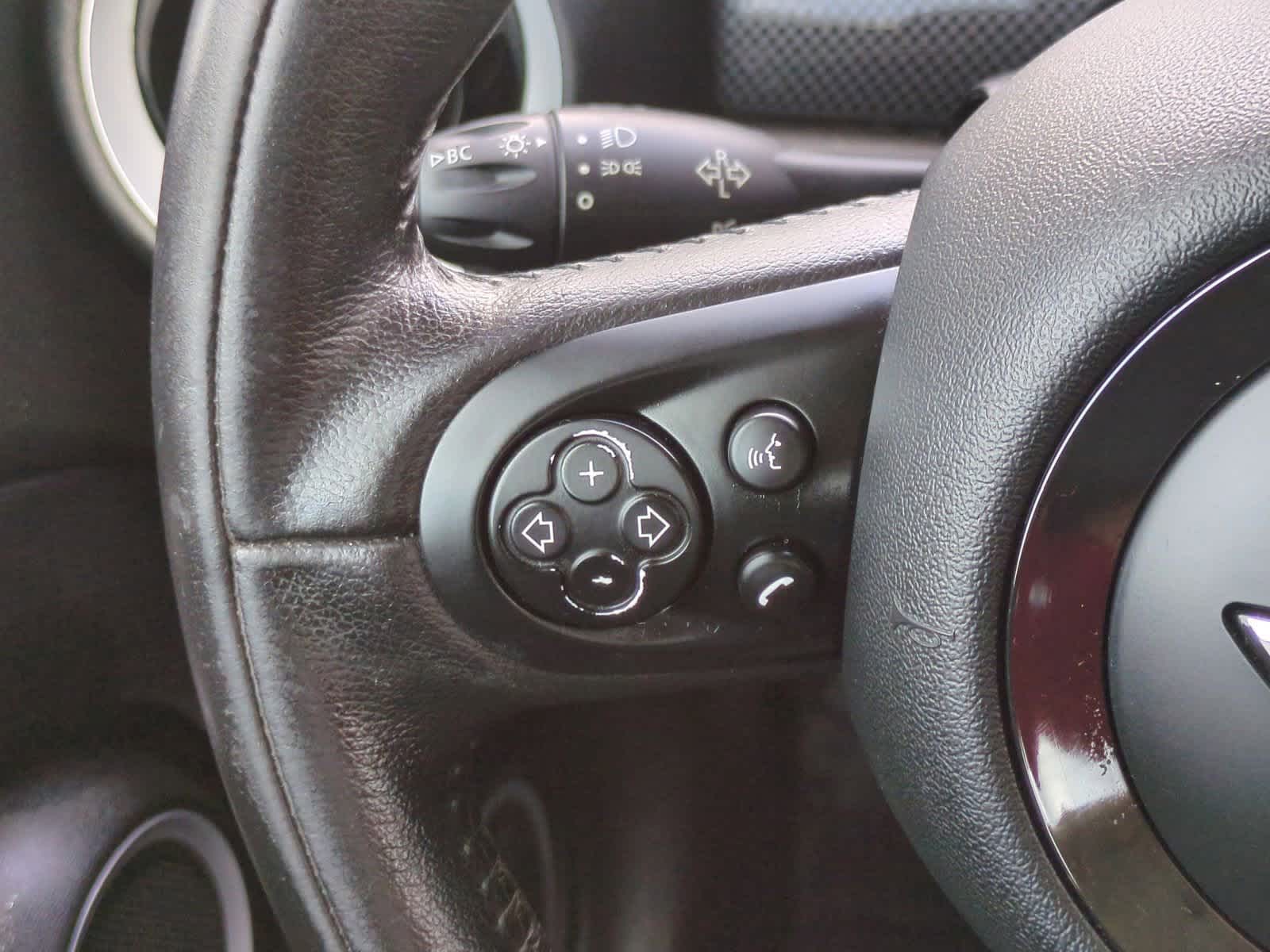 Thumbnail: 2013 MINI Cooper Hardtop - 22