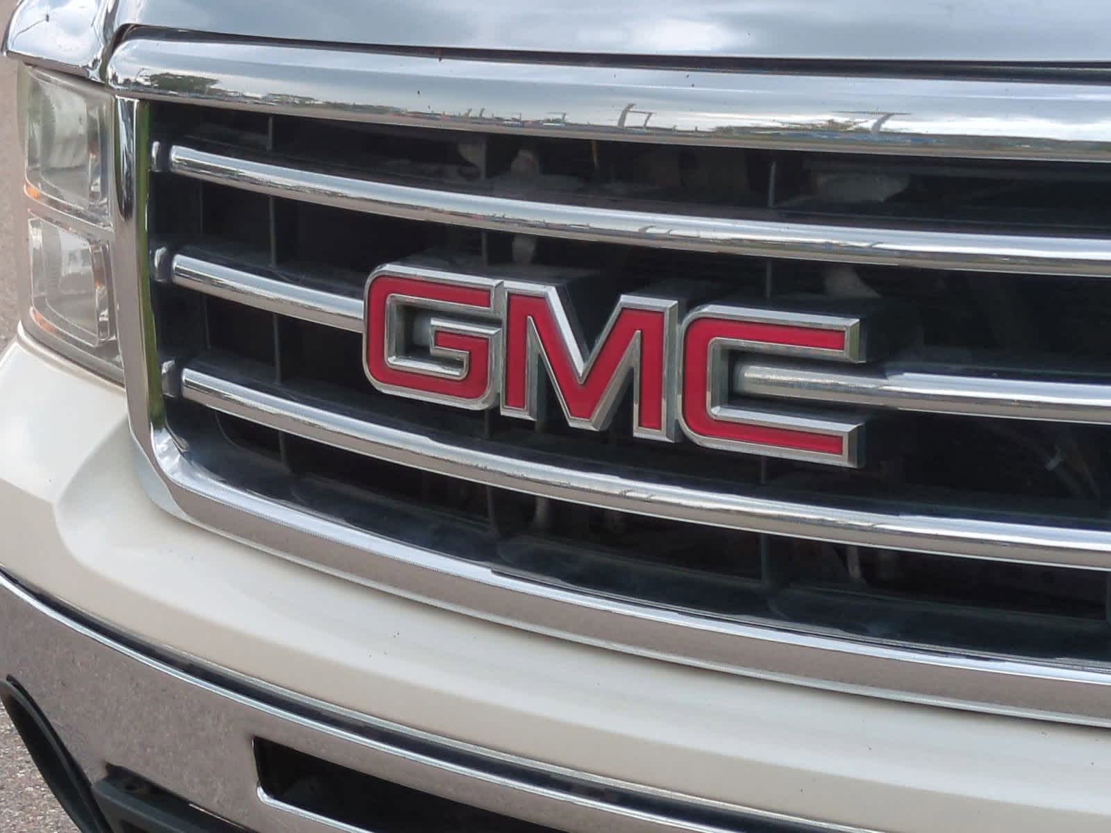 Thumbnail: 2012 GMC Sierra 1500 - 12
