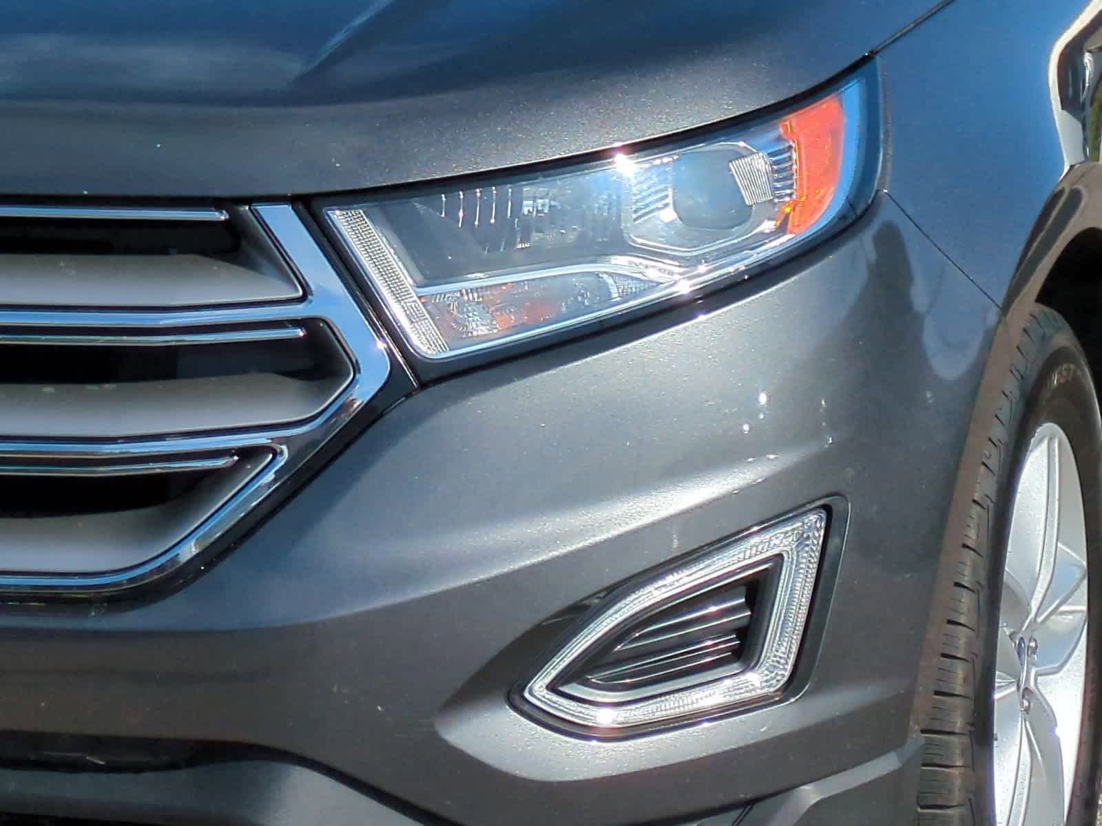 Thumbnail: 2015 Ford Edge - 11