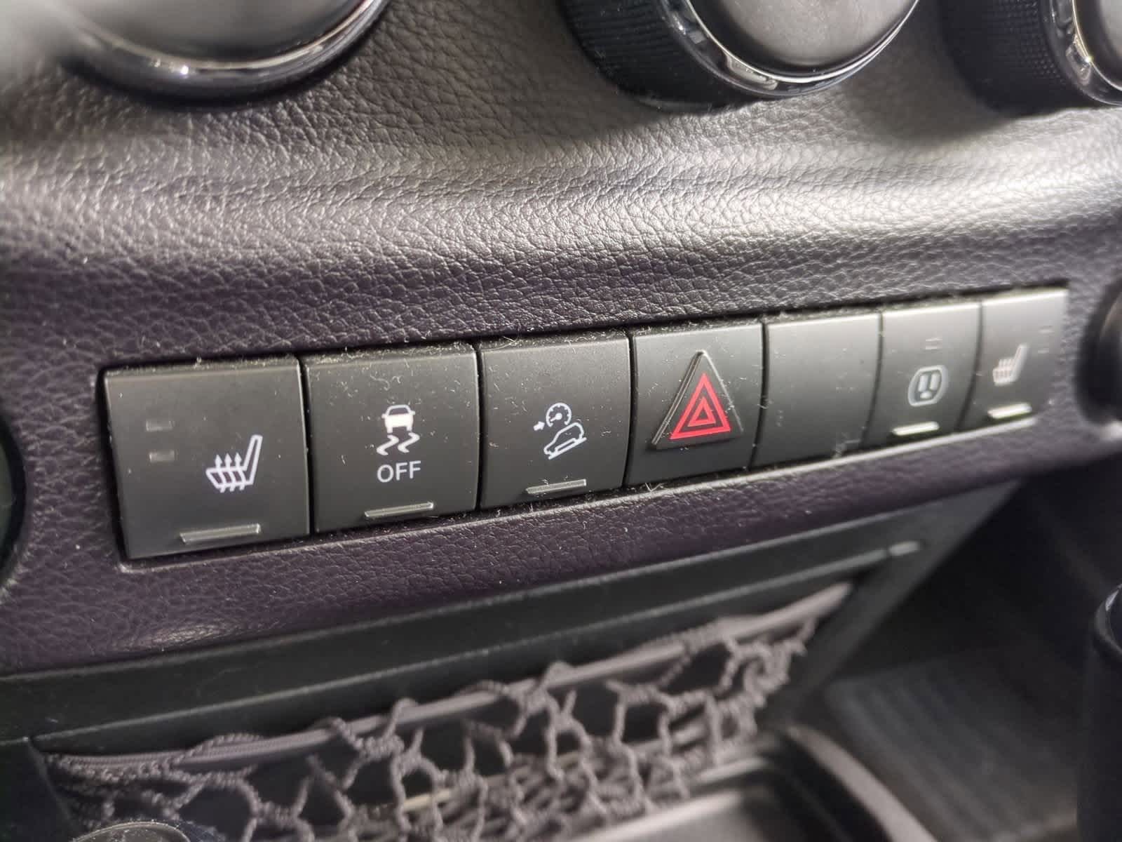 Thumbnail: 2014 Jeep Wrangler - 28