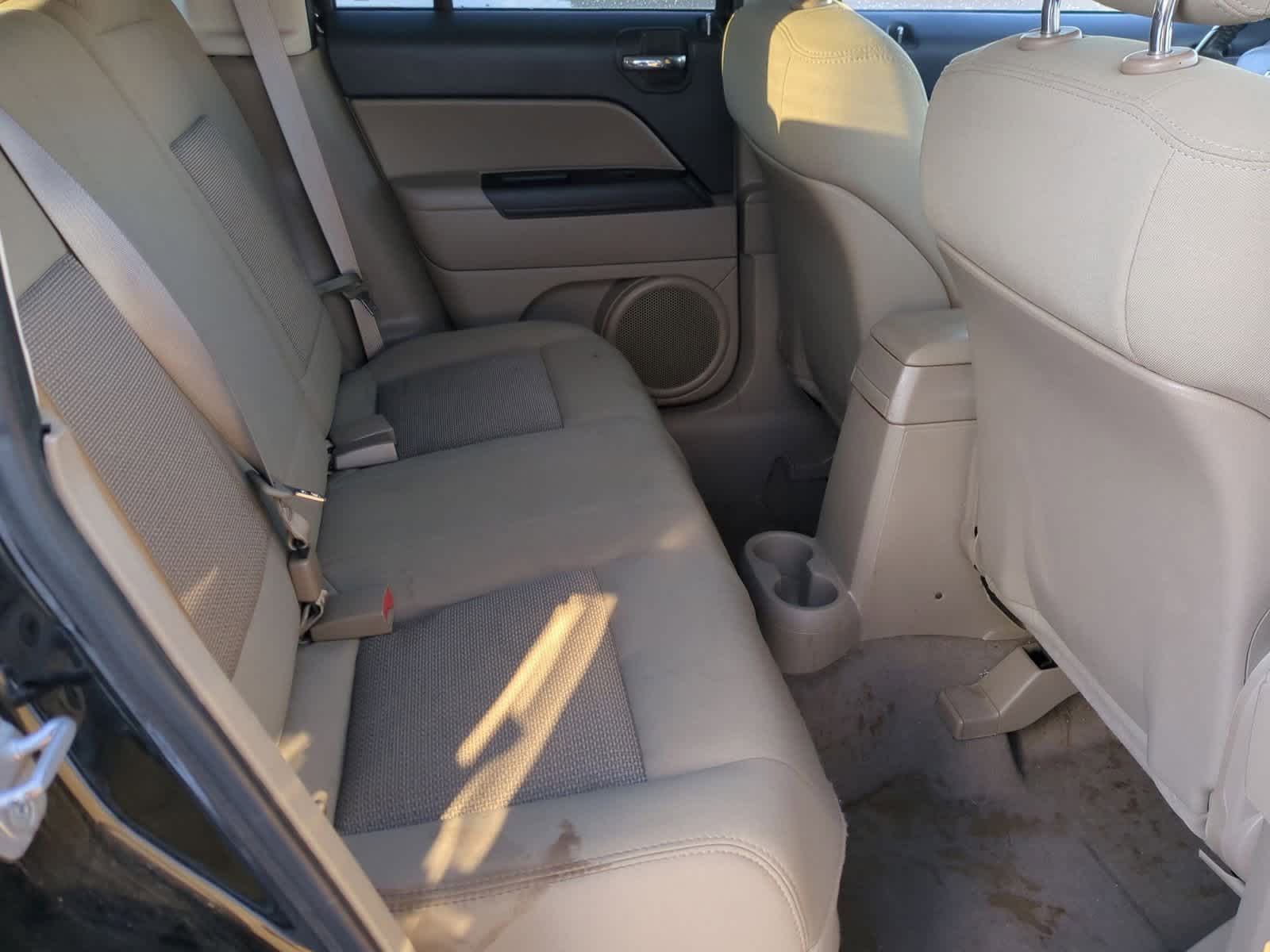 Thumbnail: 2010 Jeep Patriot - 20