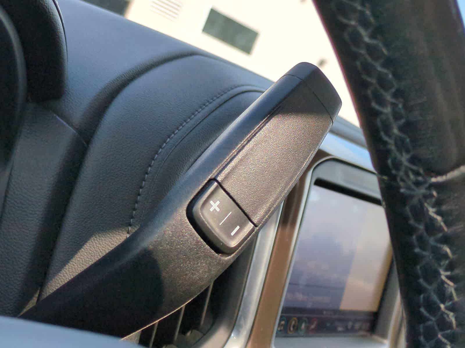 Thumbnail: 2019 Chevrolet Silverado 1500 - 34