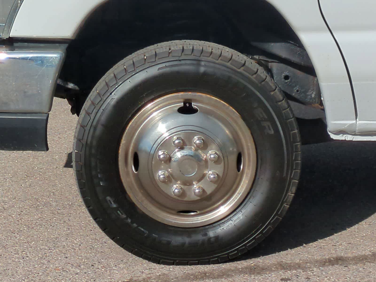 Thumbnail: 2016 Ford Econoline - 14