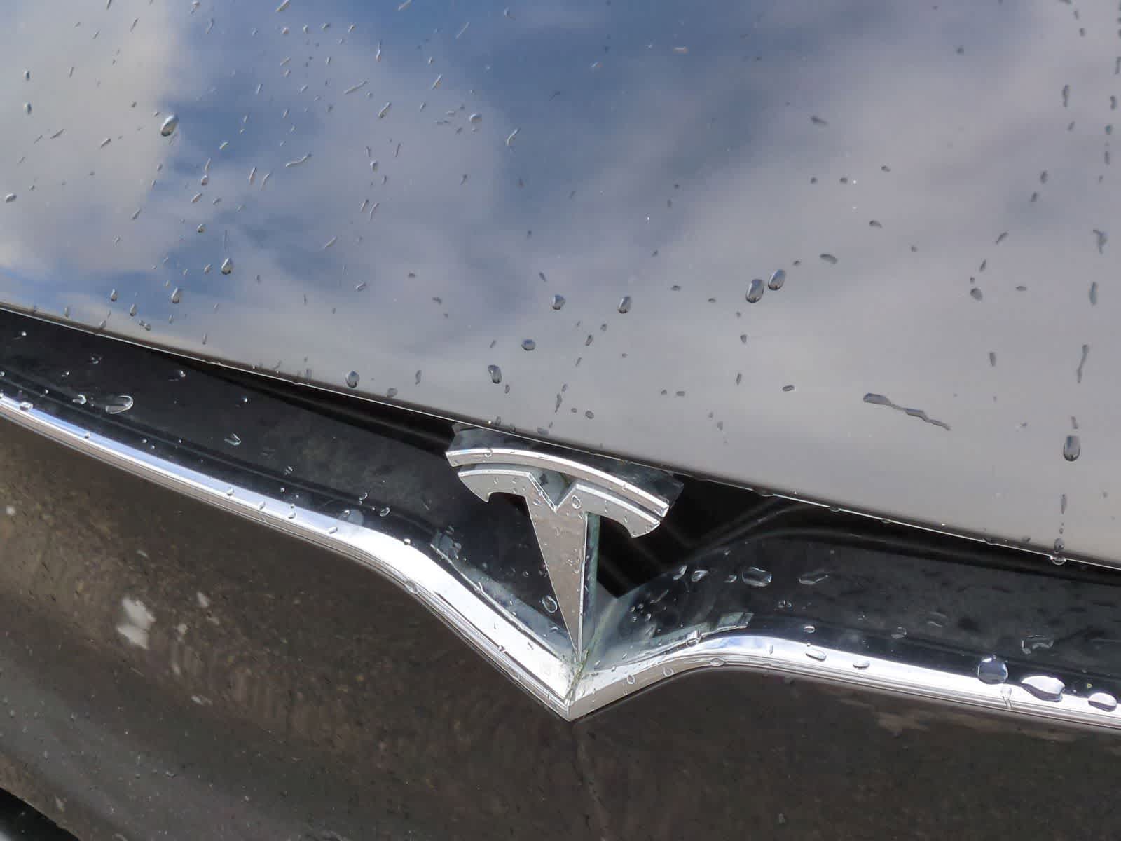 Thumbnail: 2017 Tesla Model X - 12