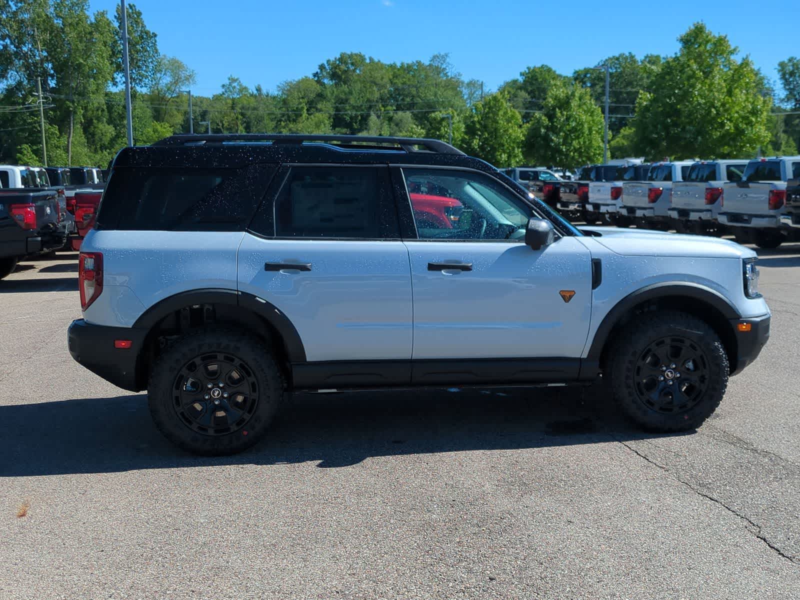 Thumbnail: 2026 Ford Bronco Sport - 9