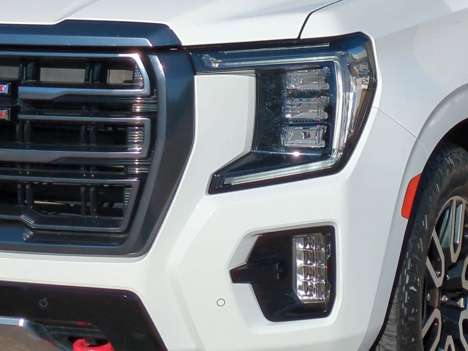 Thumbnail: 2023 GMC Yukon - 11