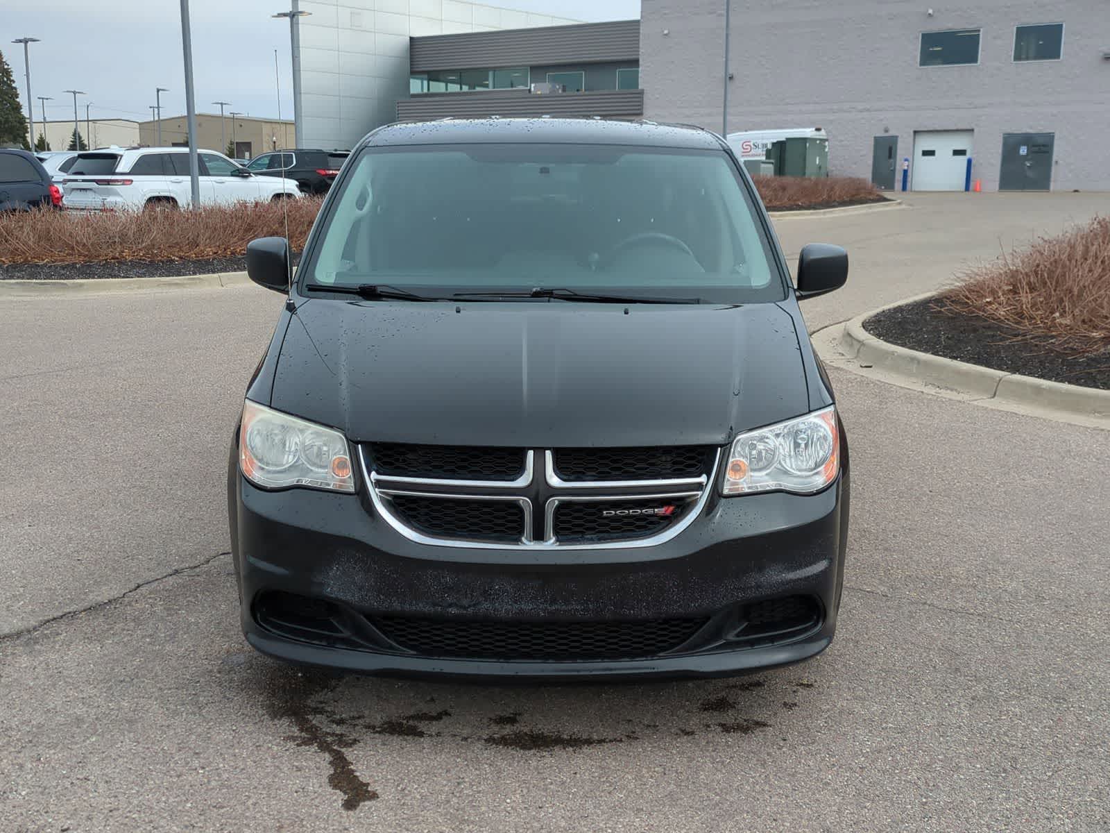 Thumbnail: 2013 Dodge Grand Caravan - 3