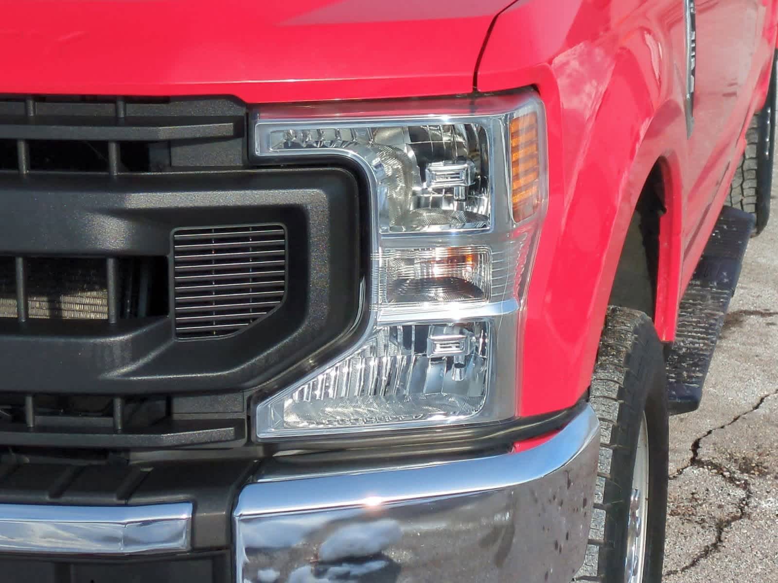 Thumbnail: 2020 Ford Econoline - 11