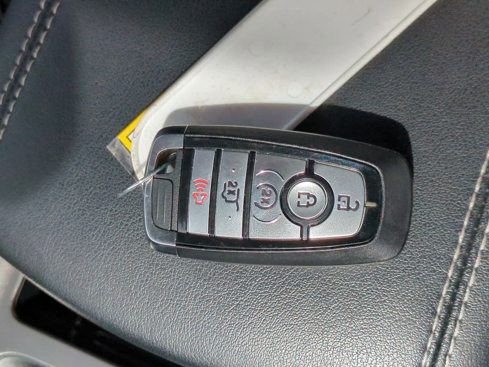 Thumbnail: 2023 Ford Edge - 35