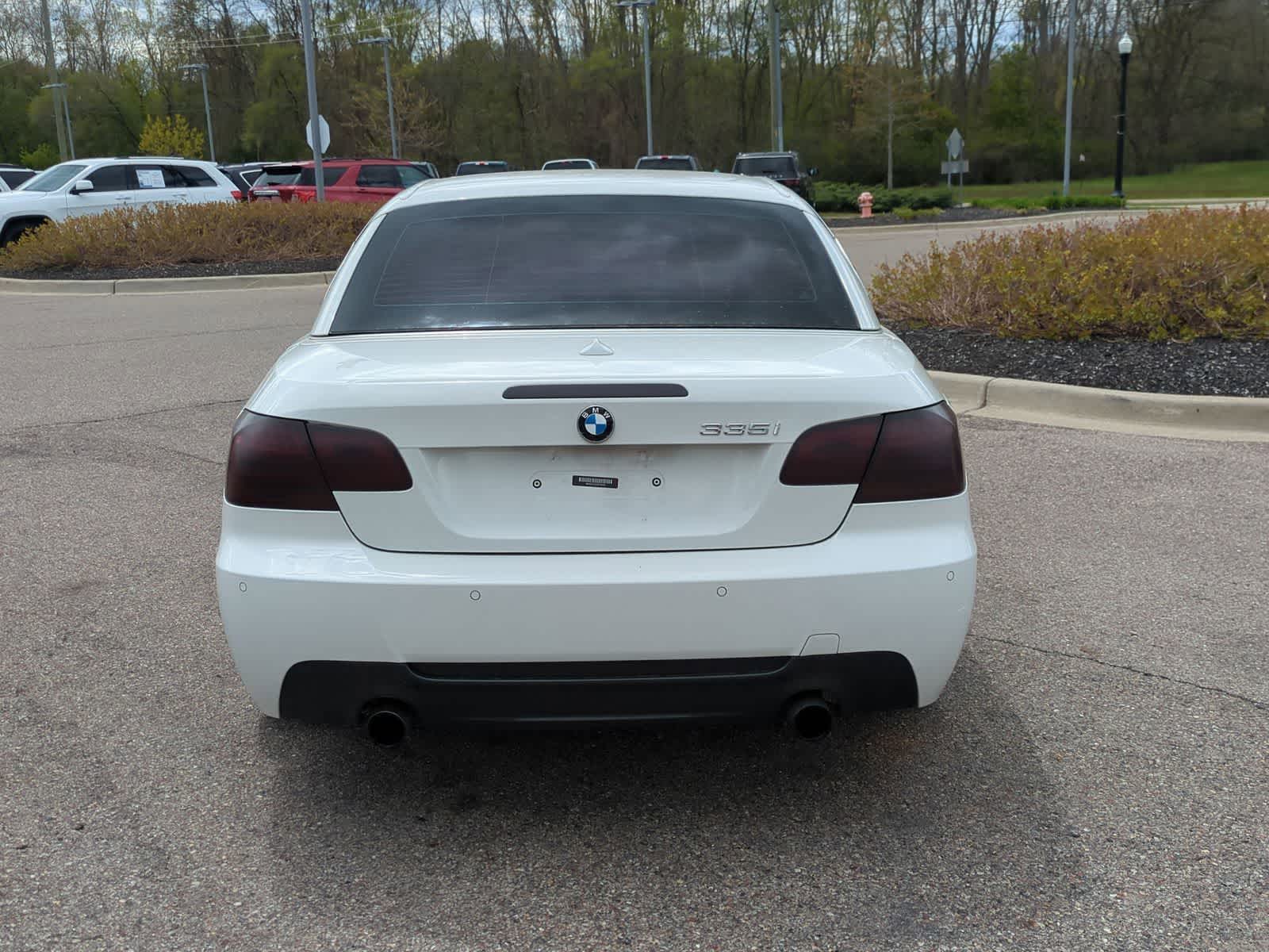 Thumbnail: 2012 BMW 3 Series - 7