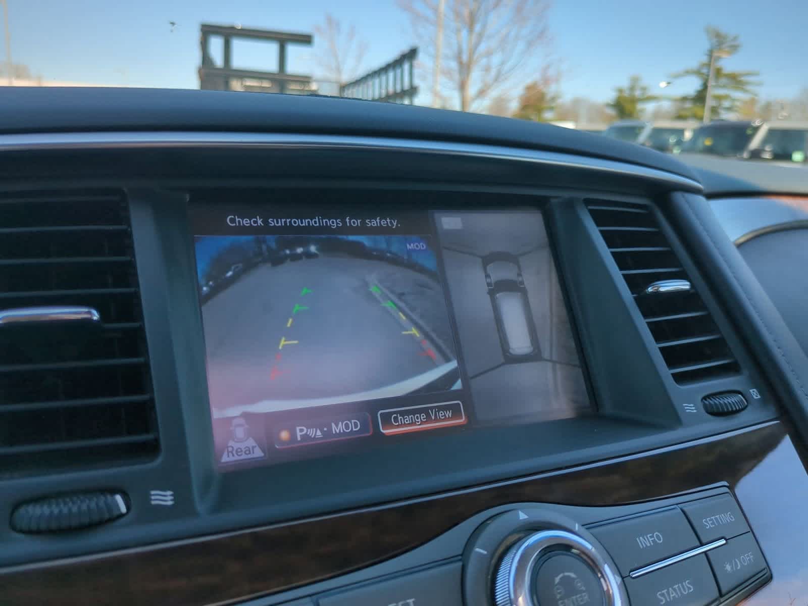 Thumbnail: 2017 Nissan Armada - 31