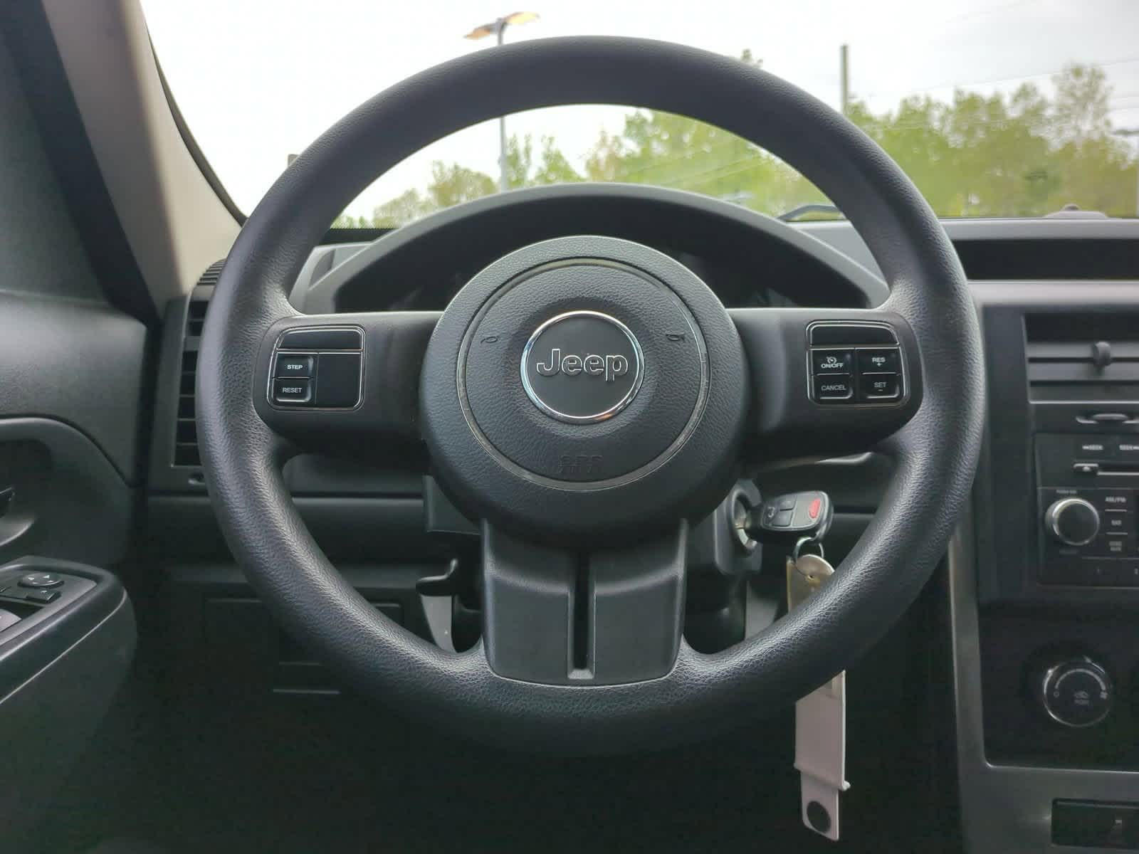 Thumbnail: 2011 Jeep Liberty - 22