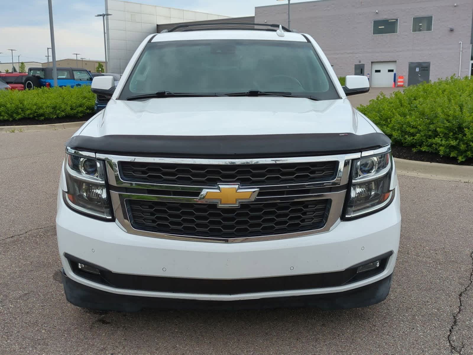 Thumbnail: 2015 Chevrolet Tahoe - 3