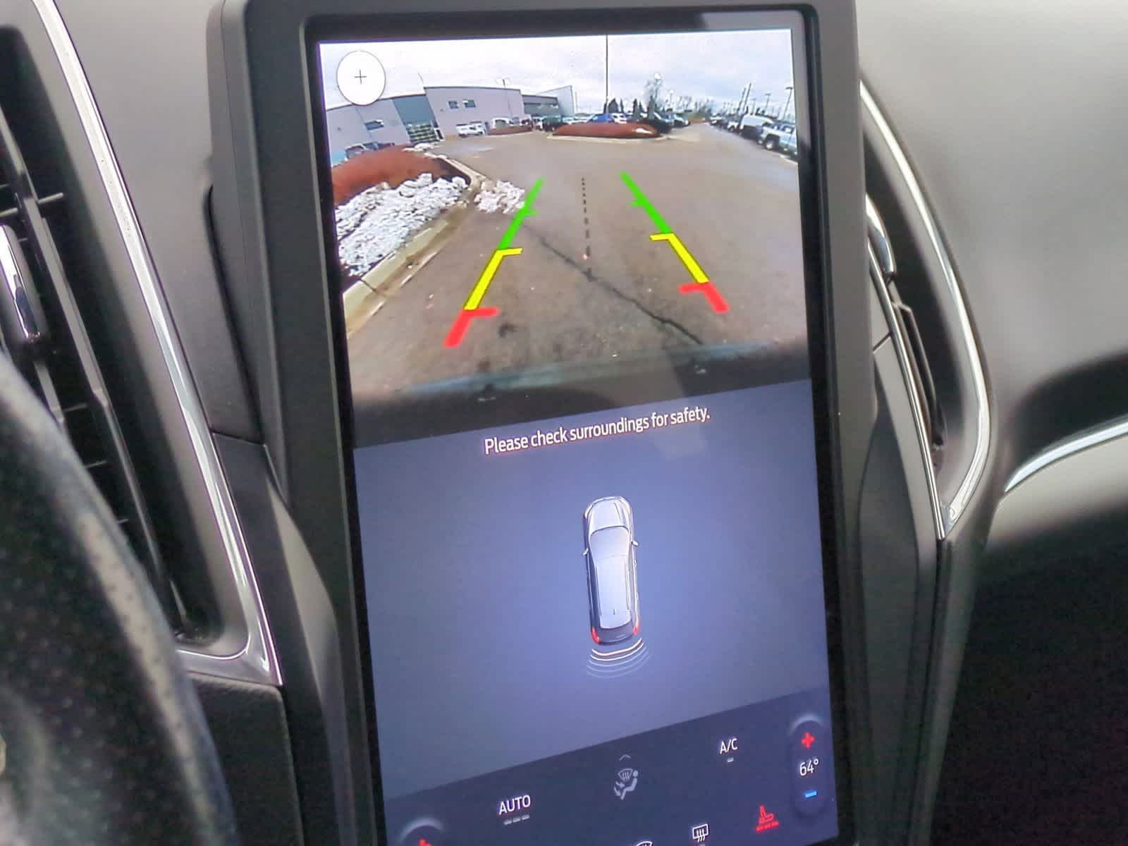 Thumbnail: 2023 Ford Edge - 28