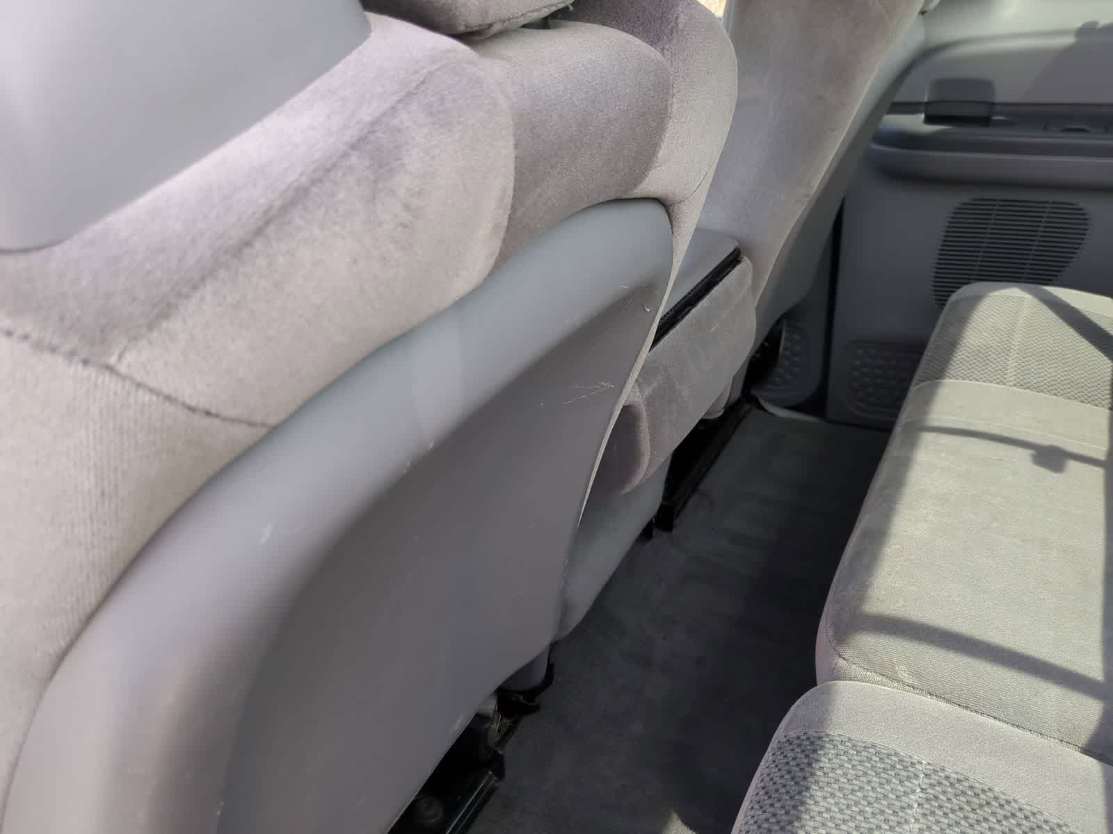 Thumbnail: 2001 Ford Econoline - 18