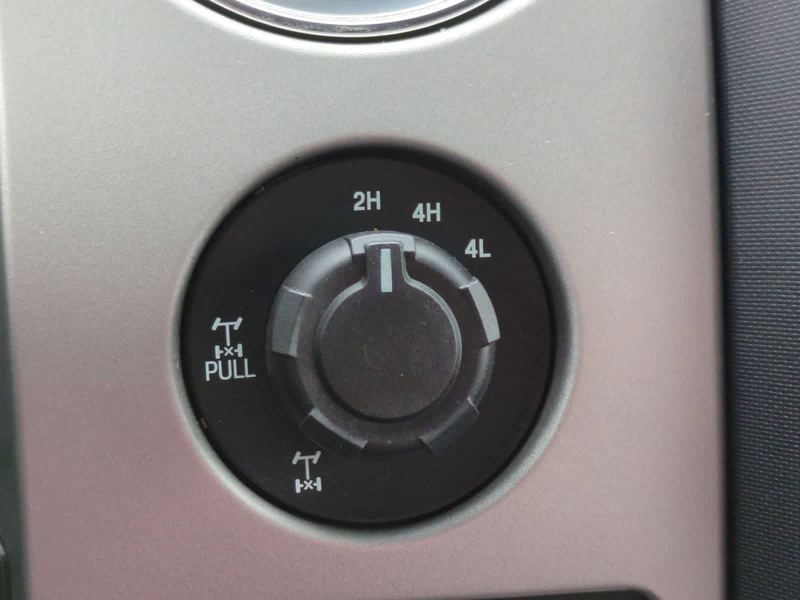 Thumbnail: 2014 Ford F-150 - 31