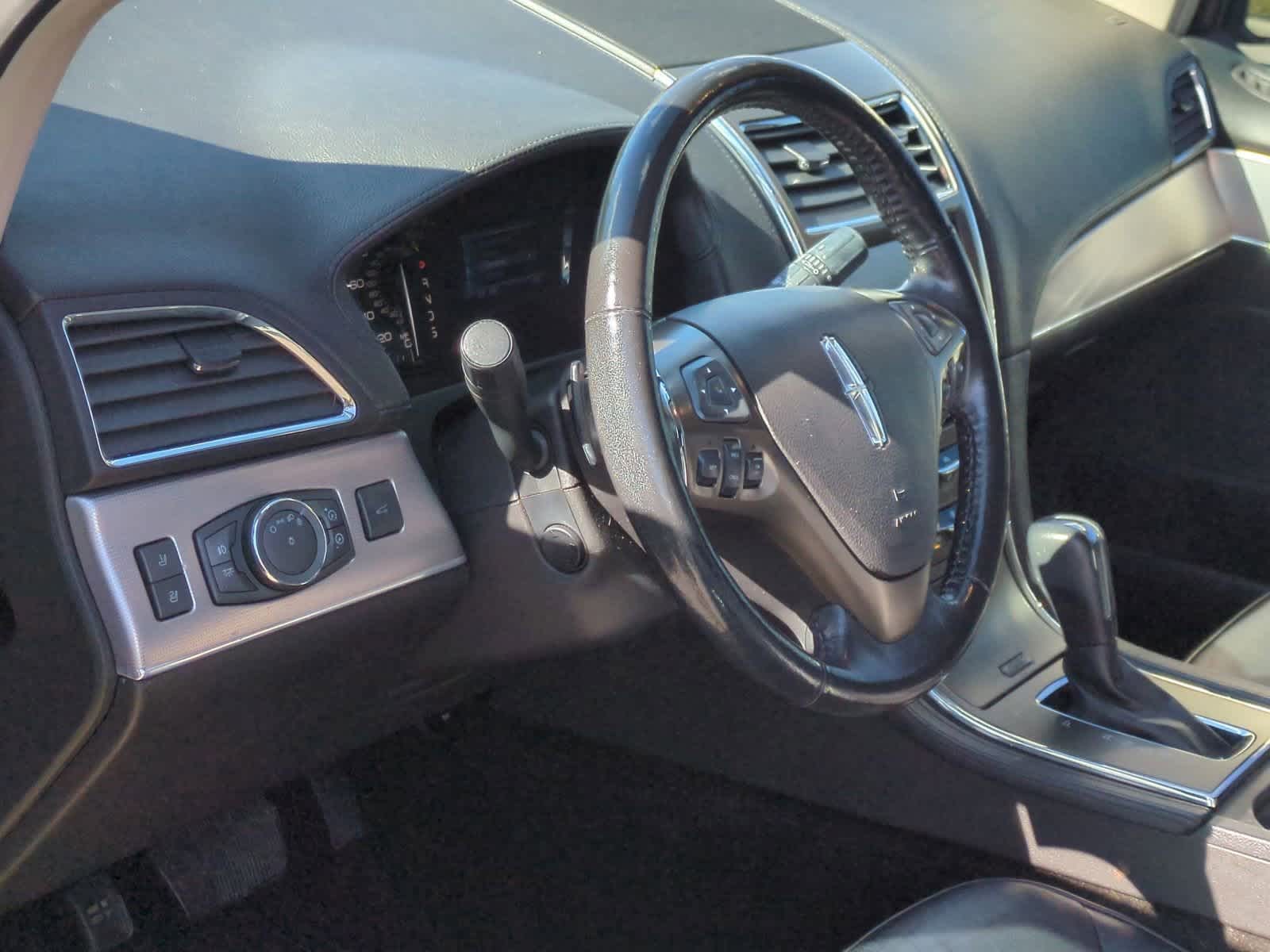 Thumbnail: 2013 Lincoln MKX - 10